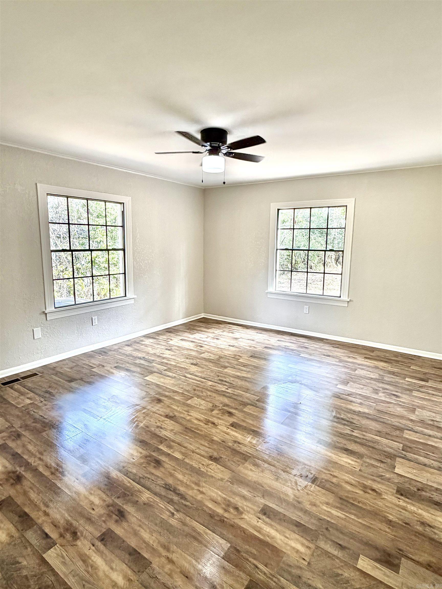 1227 Cleveland Street Property Photo 7