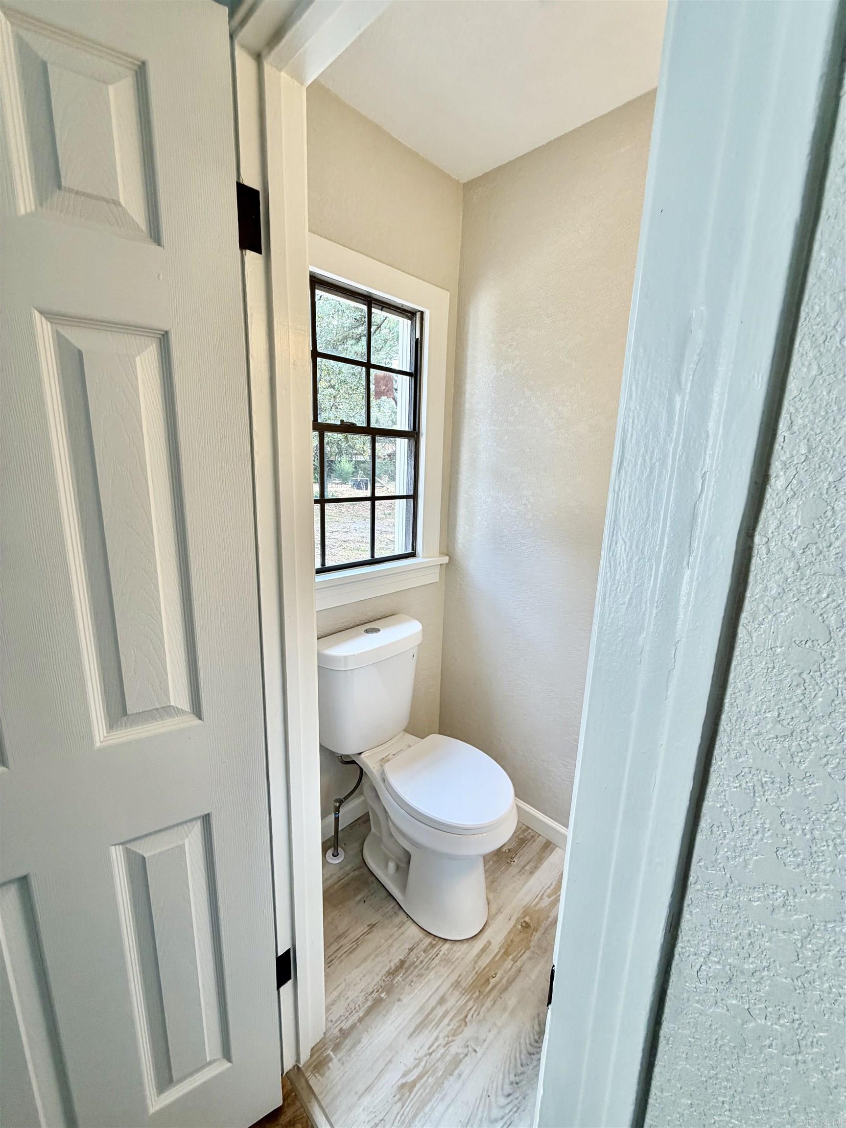 1227 Cleveland Street Property Photo 10