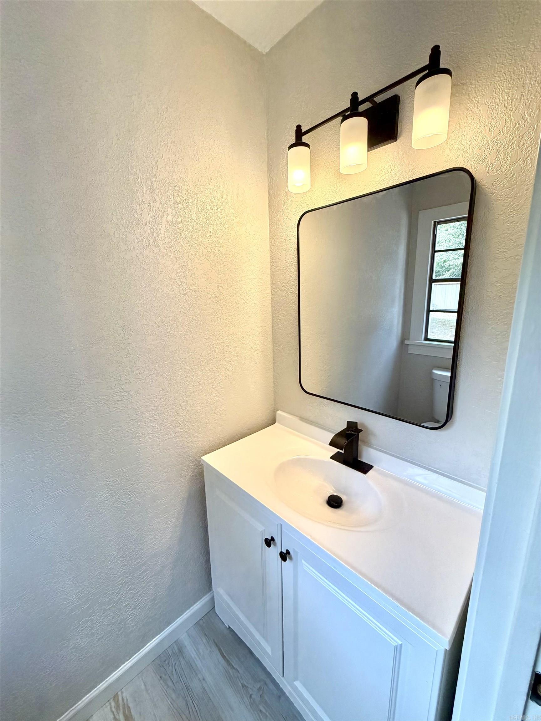 1227 Cleveland Street Property Photo 11