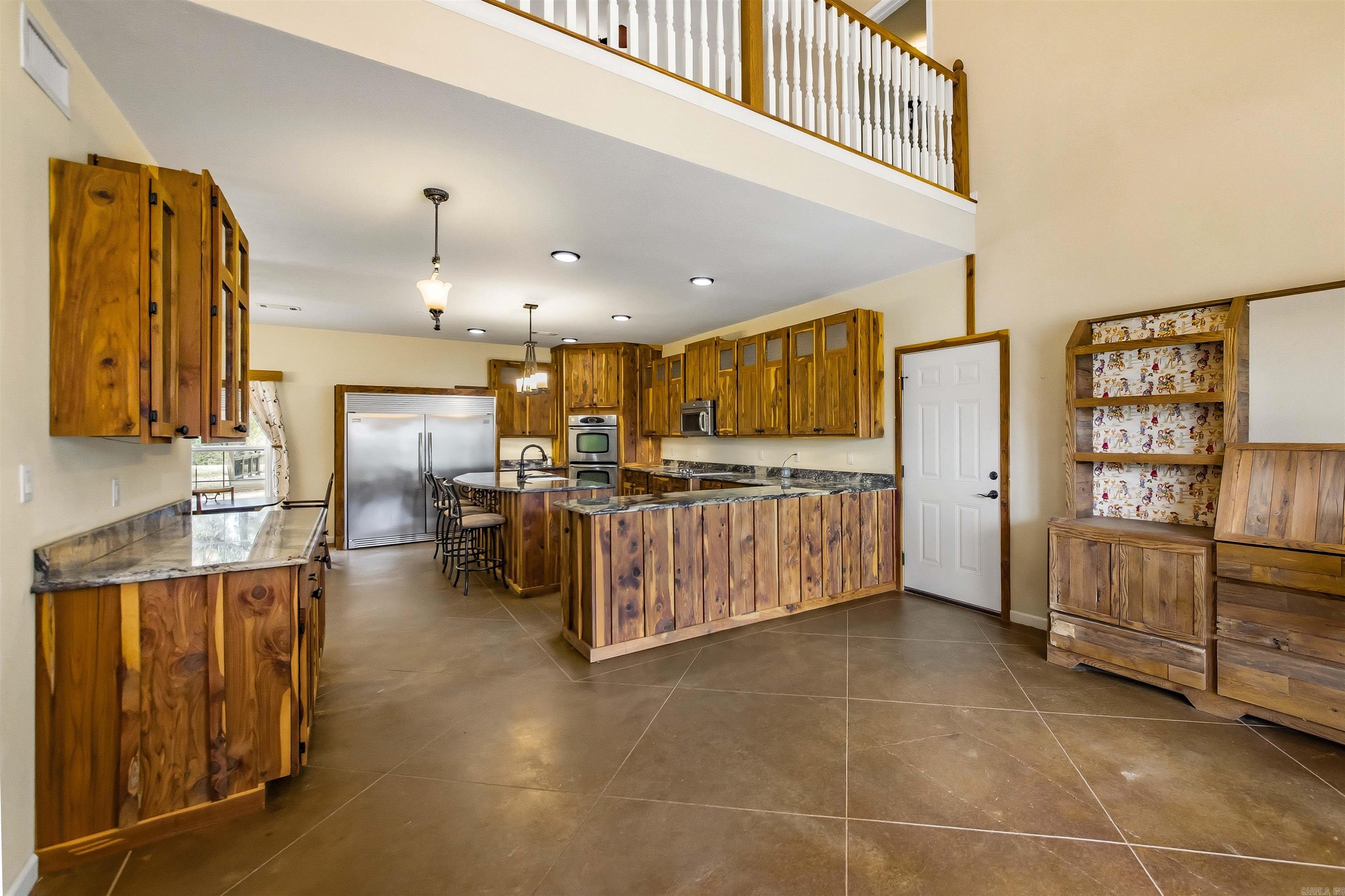 19 Serenity Lane Property Photo 9