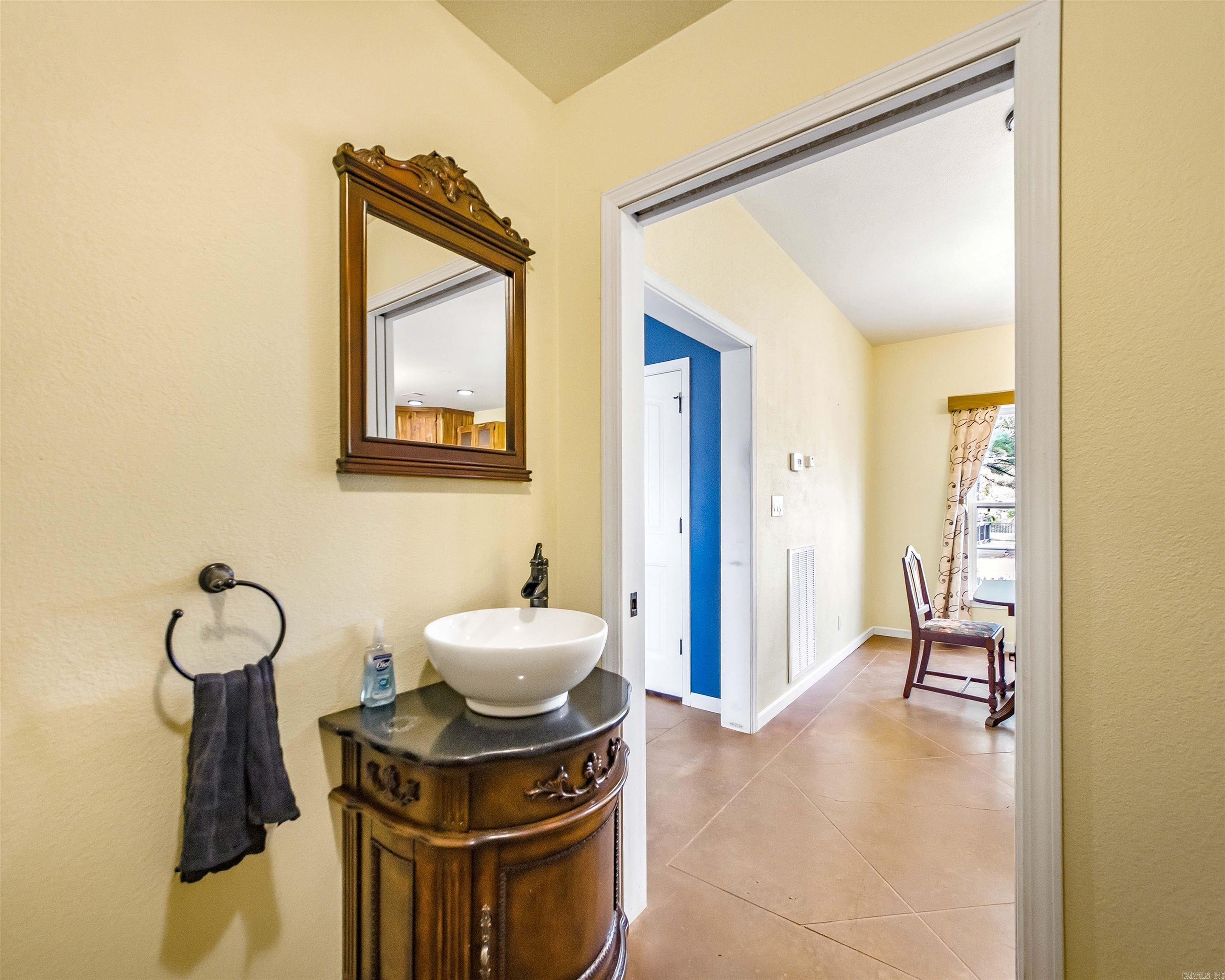 19 Serenity Lane Property Photo 16