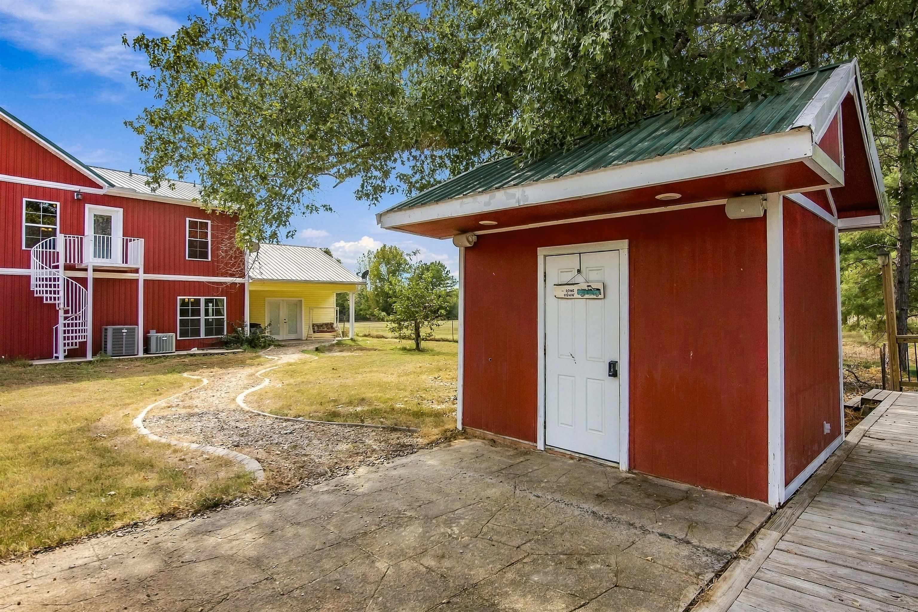 19 Serenity Lane Property Photo 30