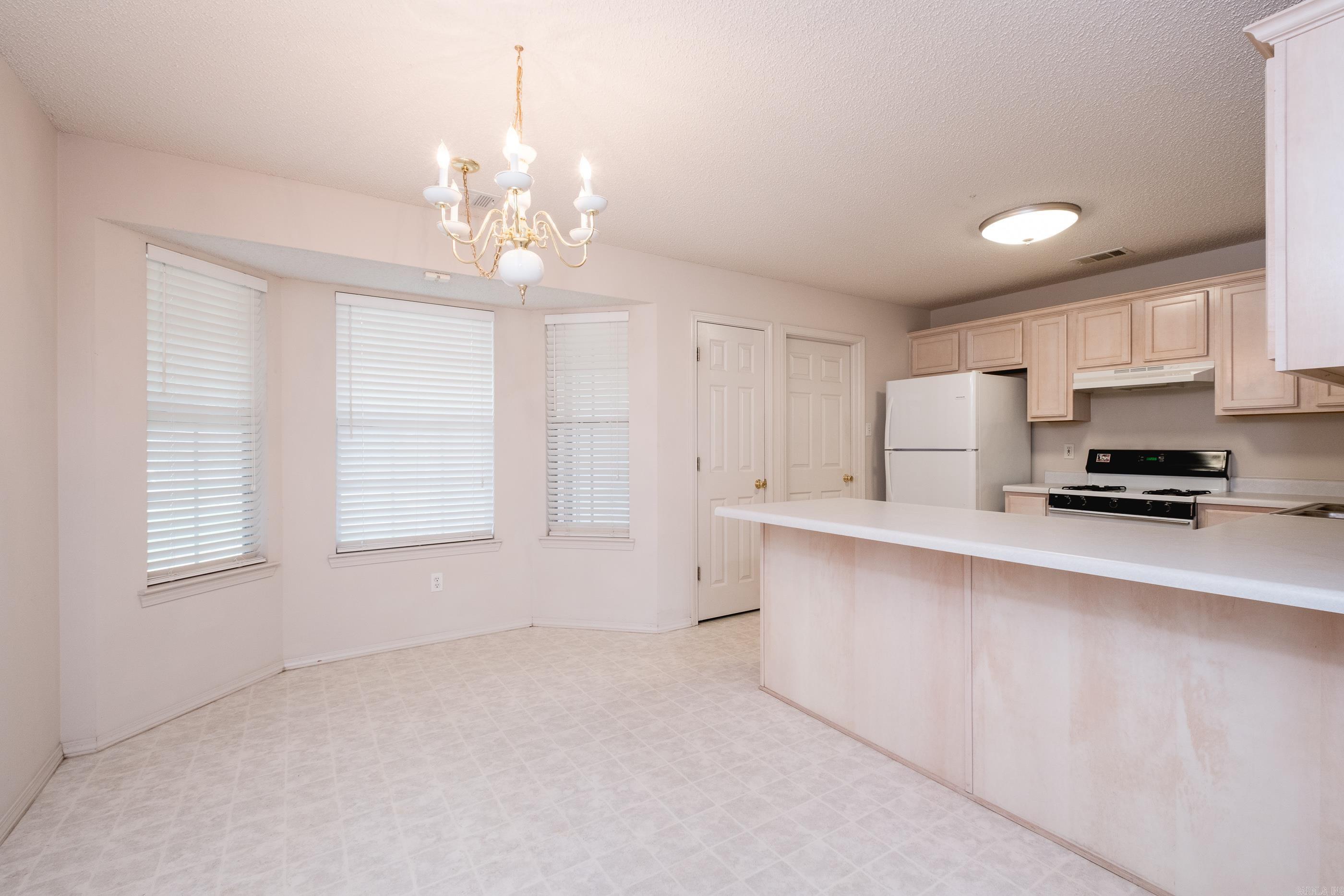 3415 Congressional Cove Property Photo 10