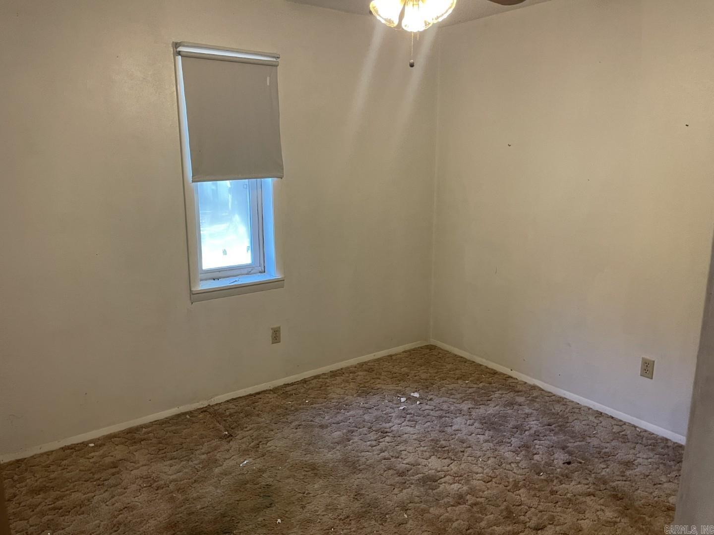1524 Meadowbrook Property Photo 8
