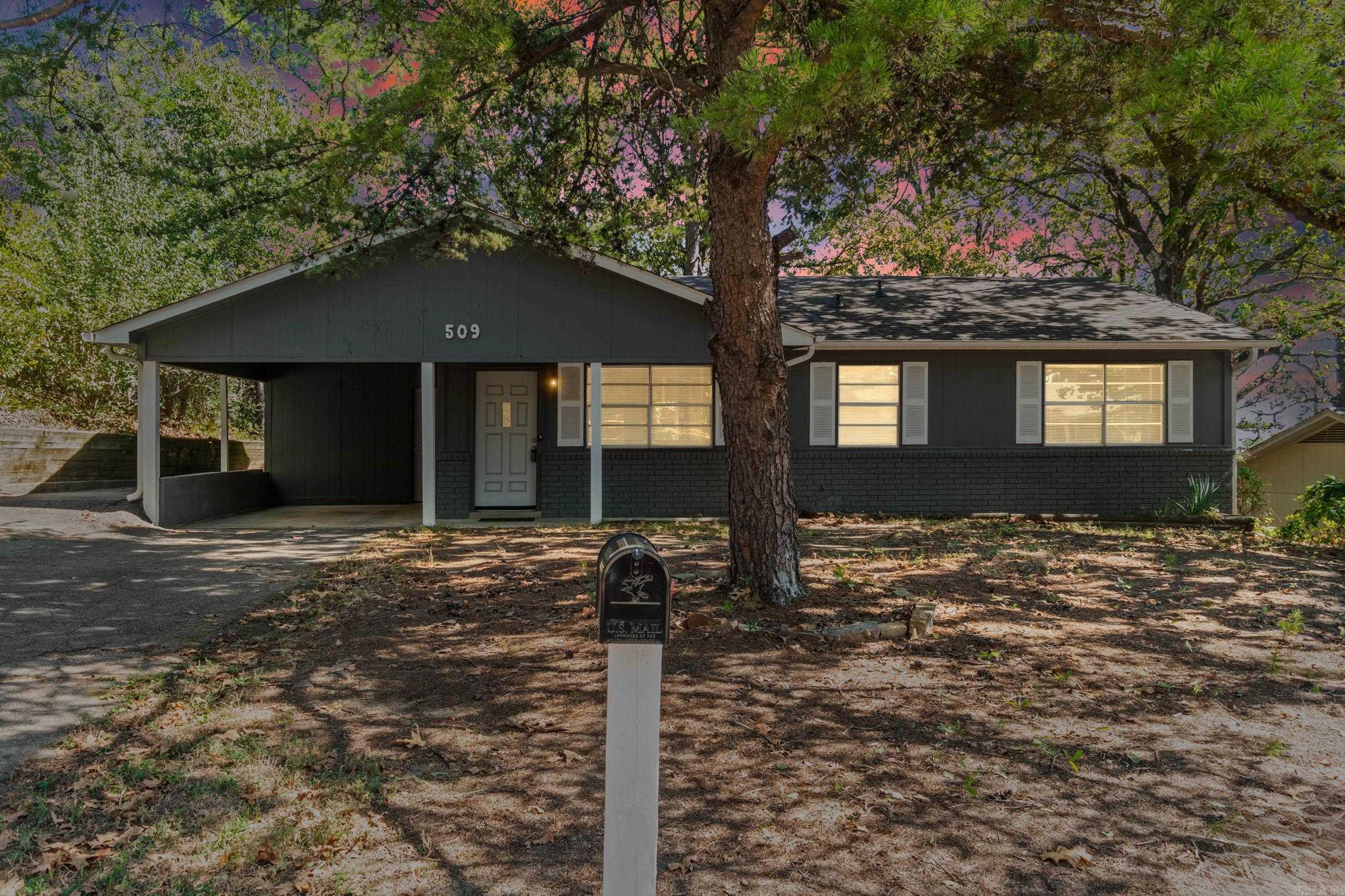 509 Nan Circle Property Photo 1