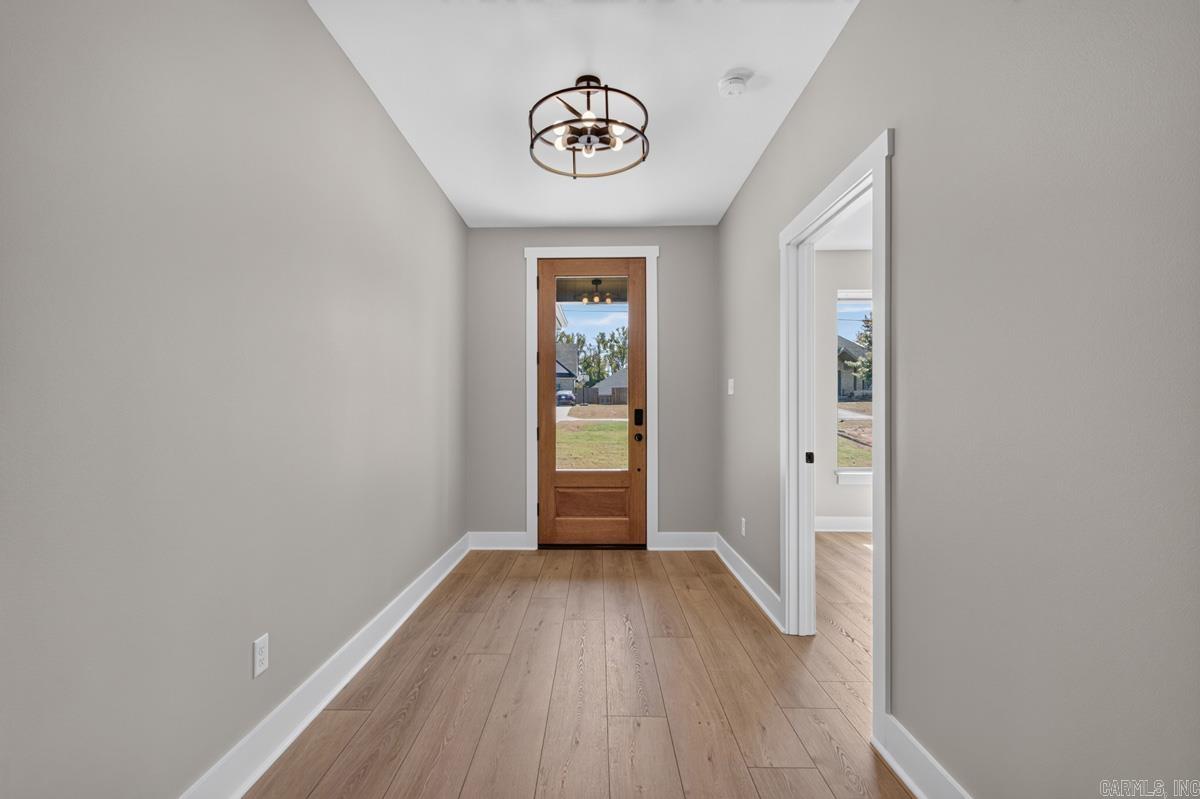 612 W Gum Street Property Photo 3