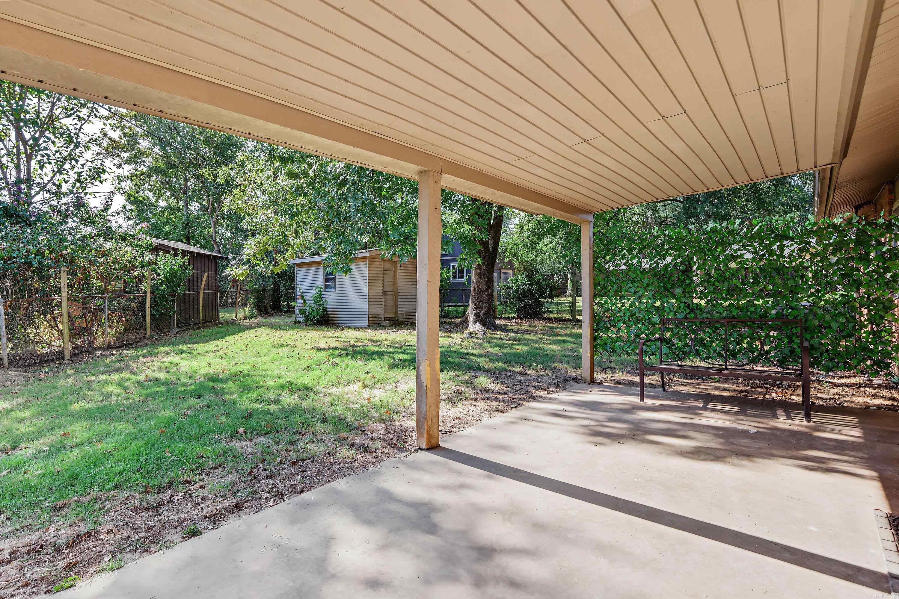 8609 Northgate Drive Property Photo 33
