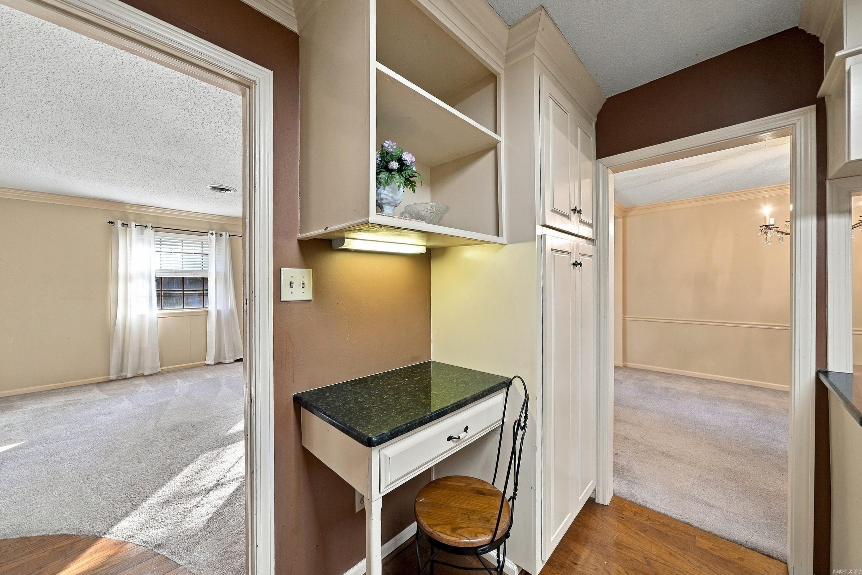 1306 Starfield Road Property Photo 14