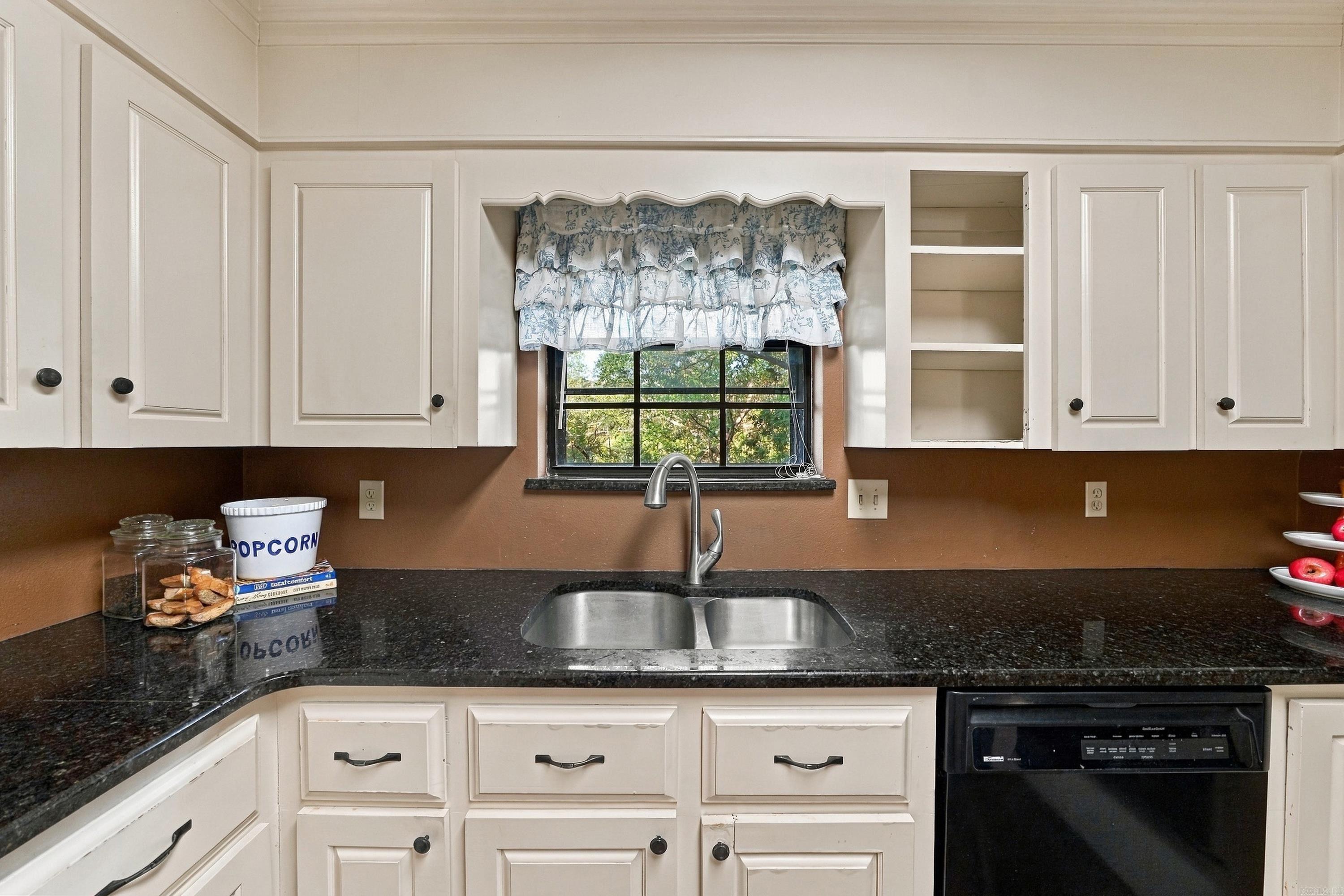 1306 Starfield Road Property Photo 15