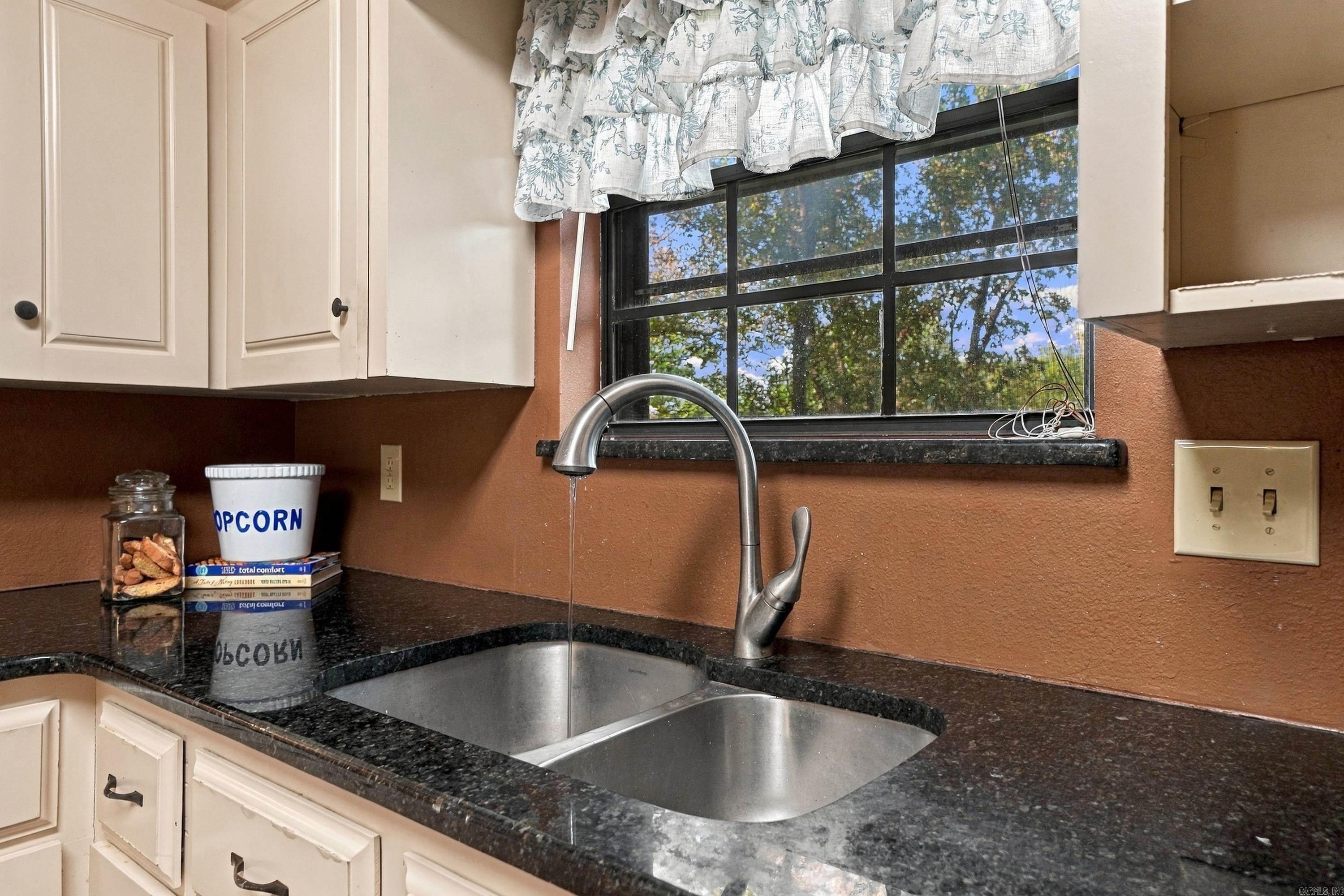 1306 Starfield Road Property Photo 16