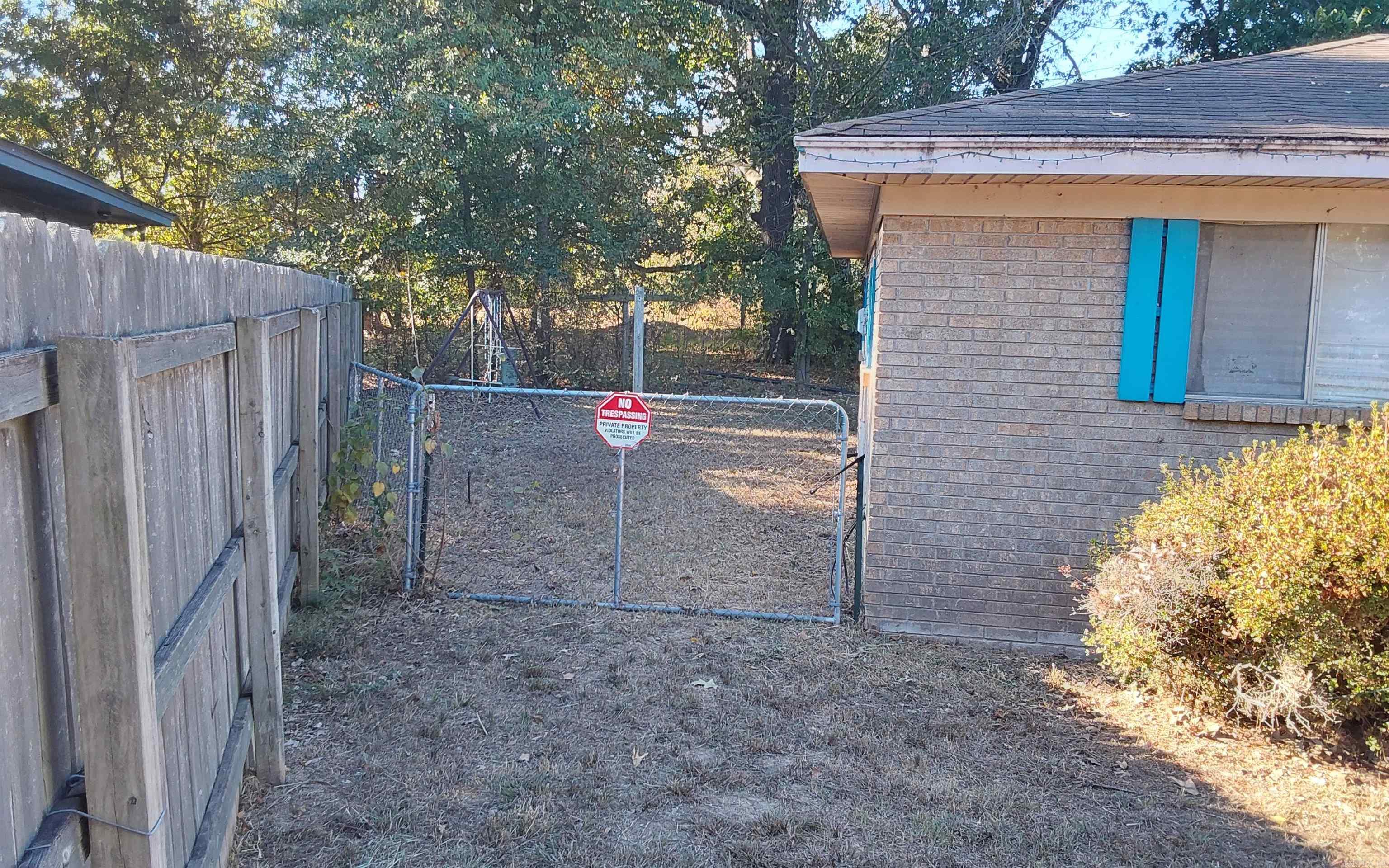 1218 S Long Street Property Photo 3