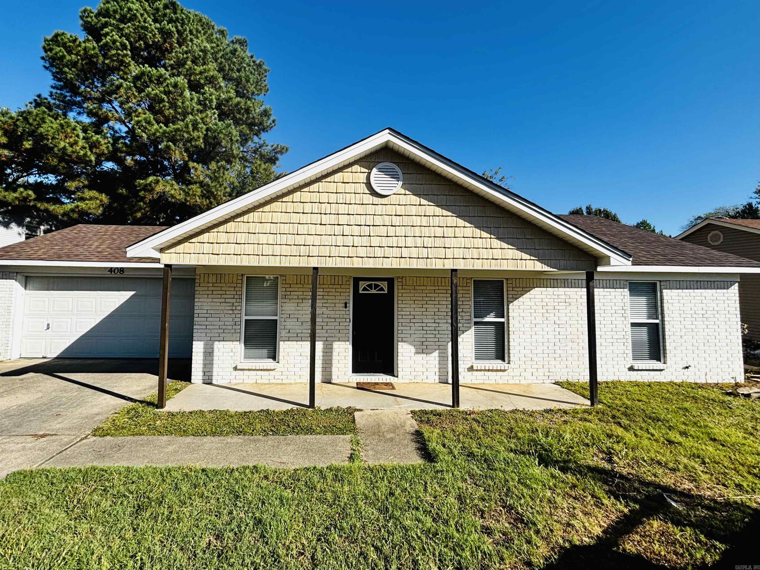 408 Bryant Meadows Drive Property Photo 1