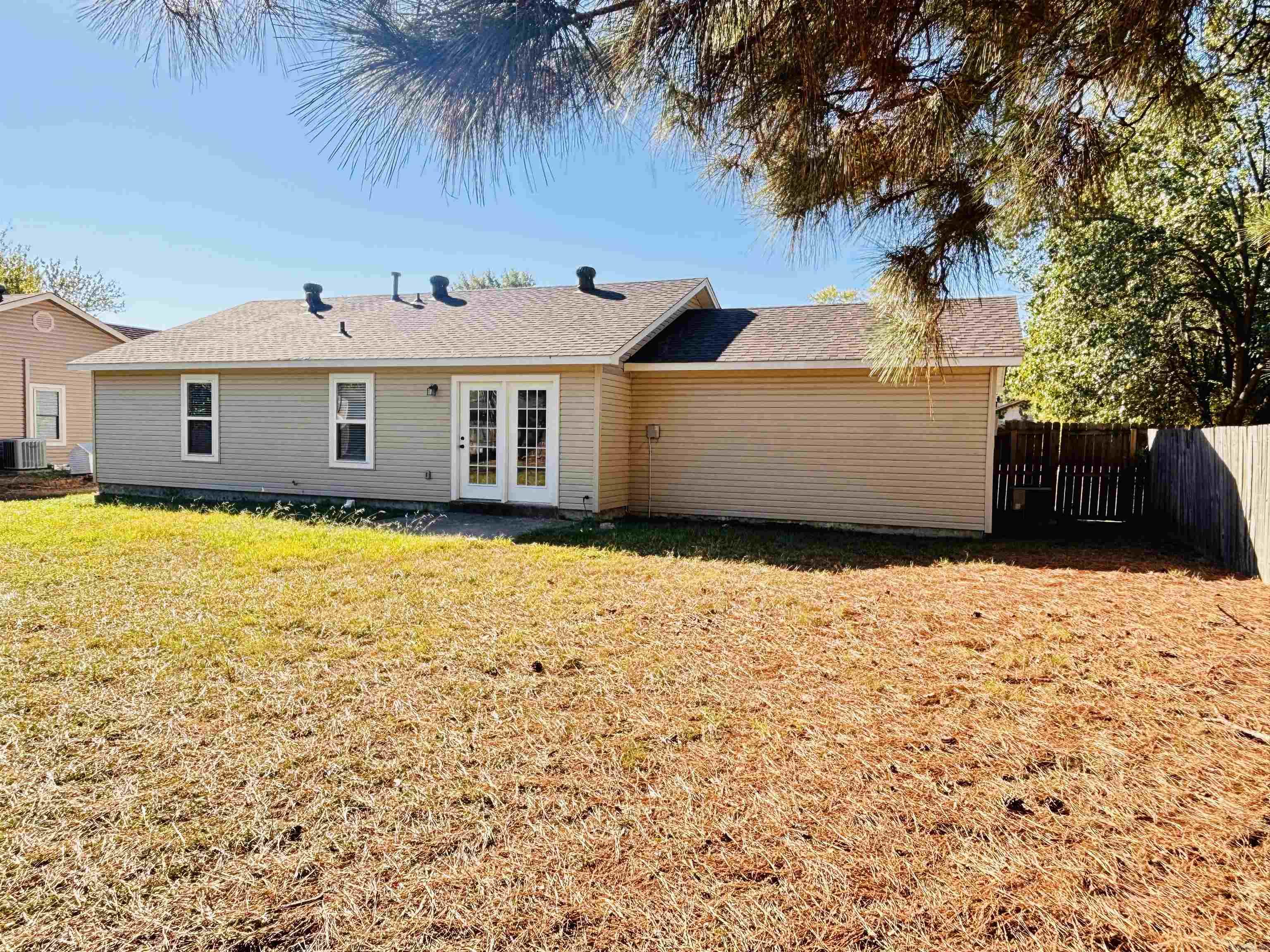 408 Bryant Meadows Drive Property Photo 29