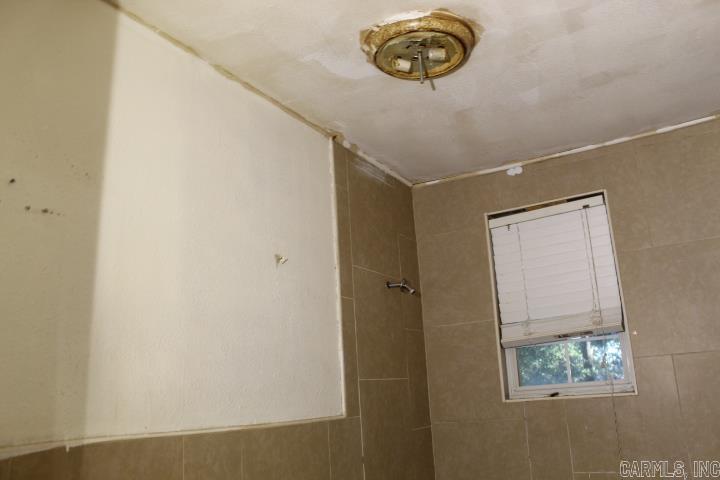 821 E 23rd Street Property Photo 16