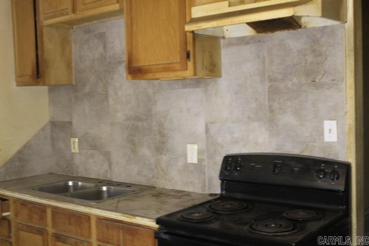 821 E 23rd Street Property Photo 33