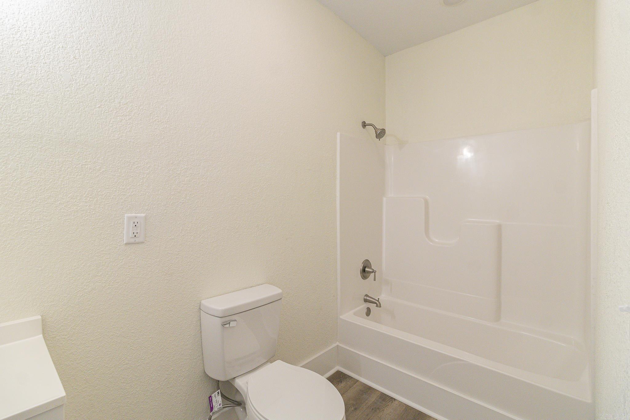 1520 S Main Street Property Photo 40