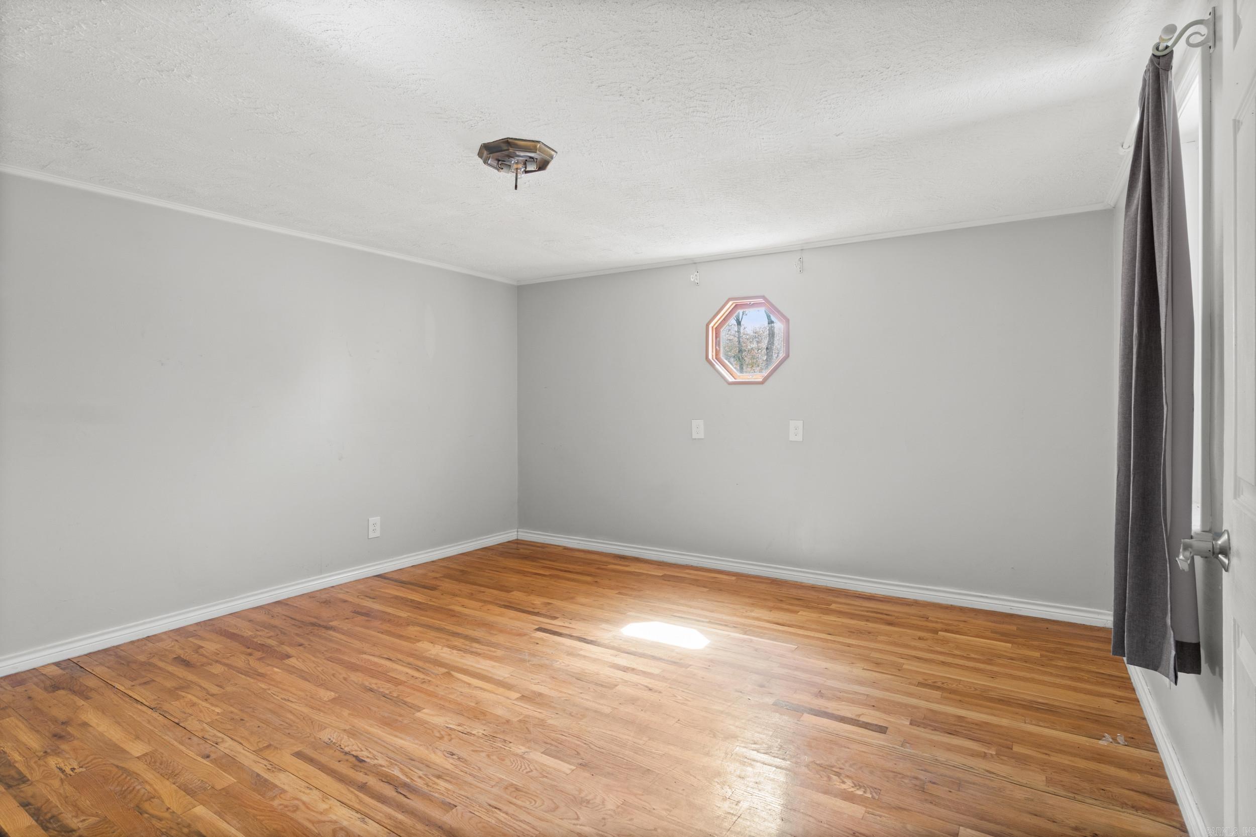 825 Evans Drive Property Photo 9