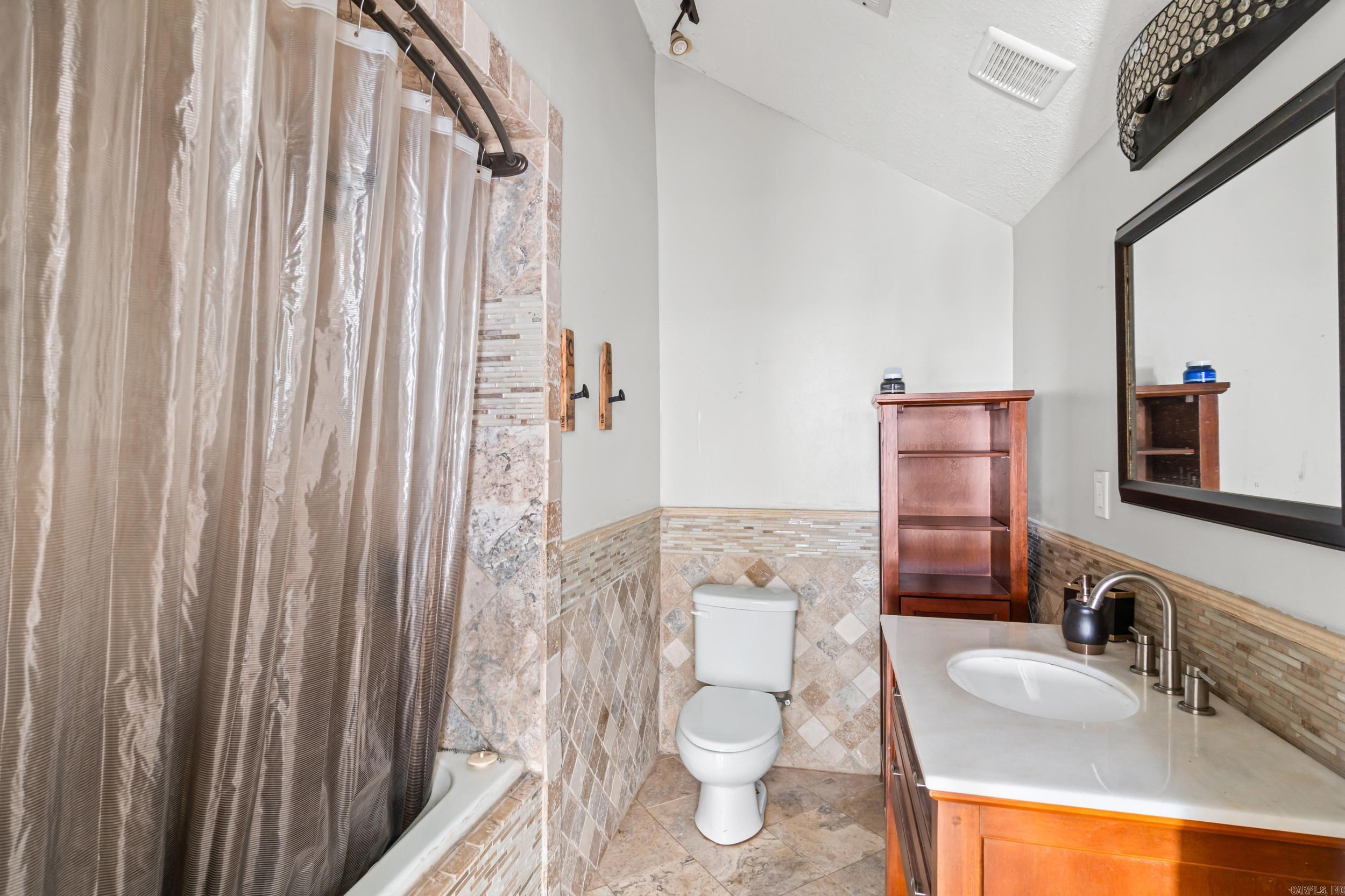 825 Evans Drive Property Photo 11