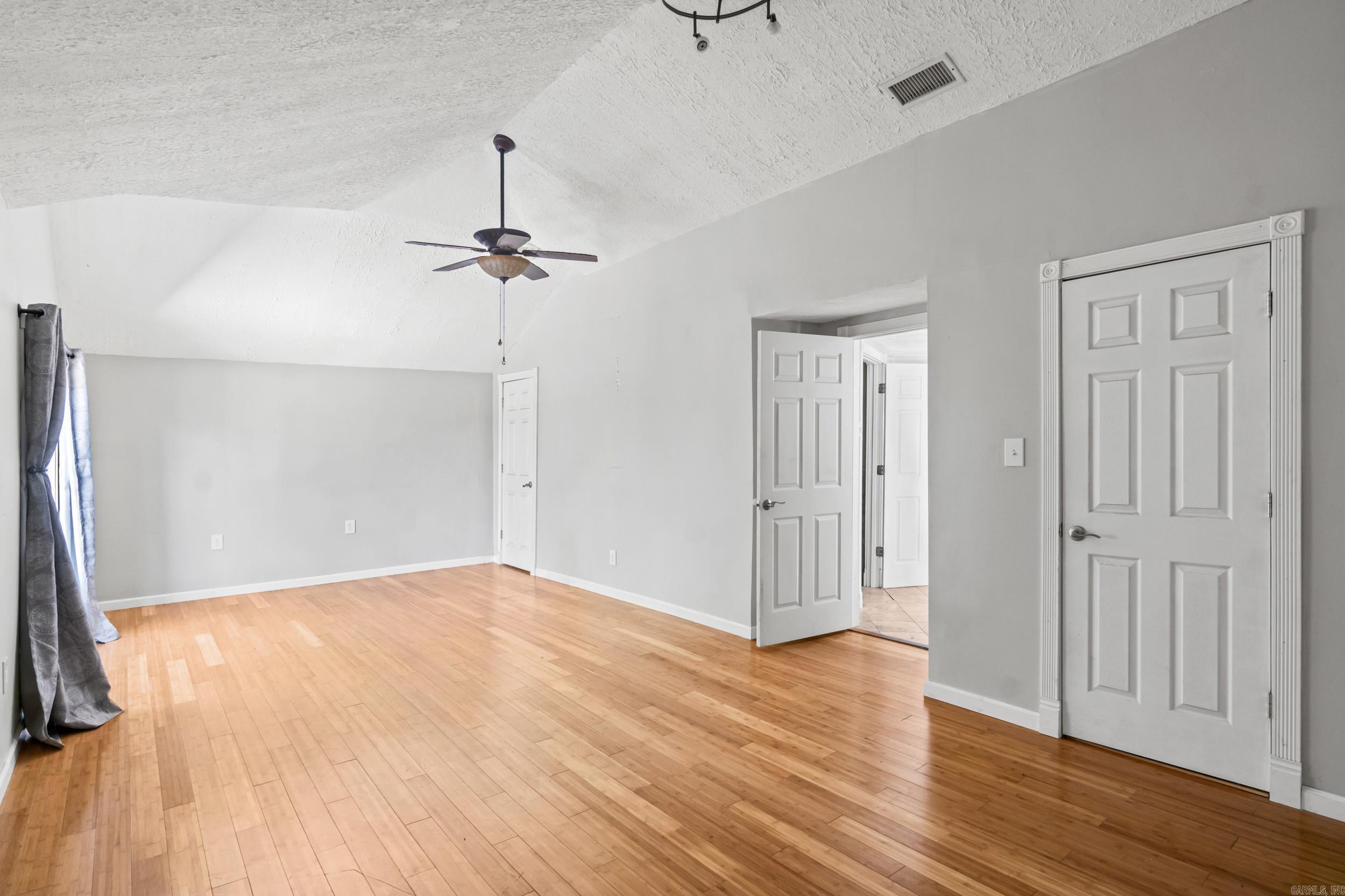 825 Evans Drive Property Photo 12