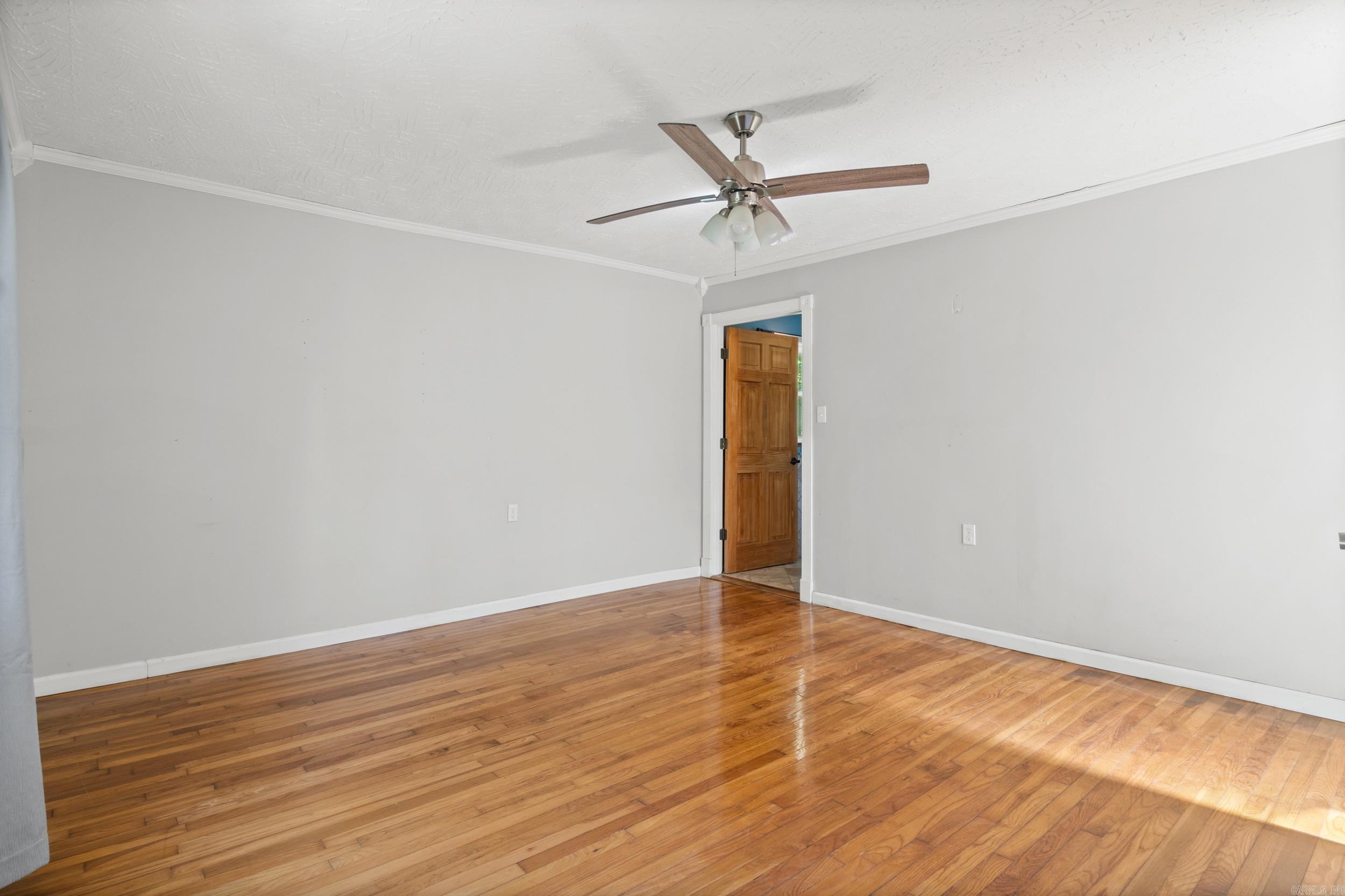 825 Evans Drive Property Photo 15