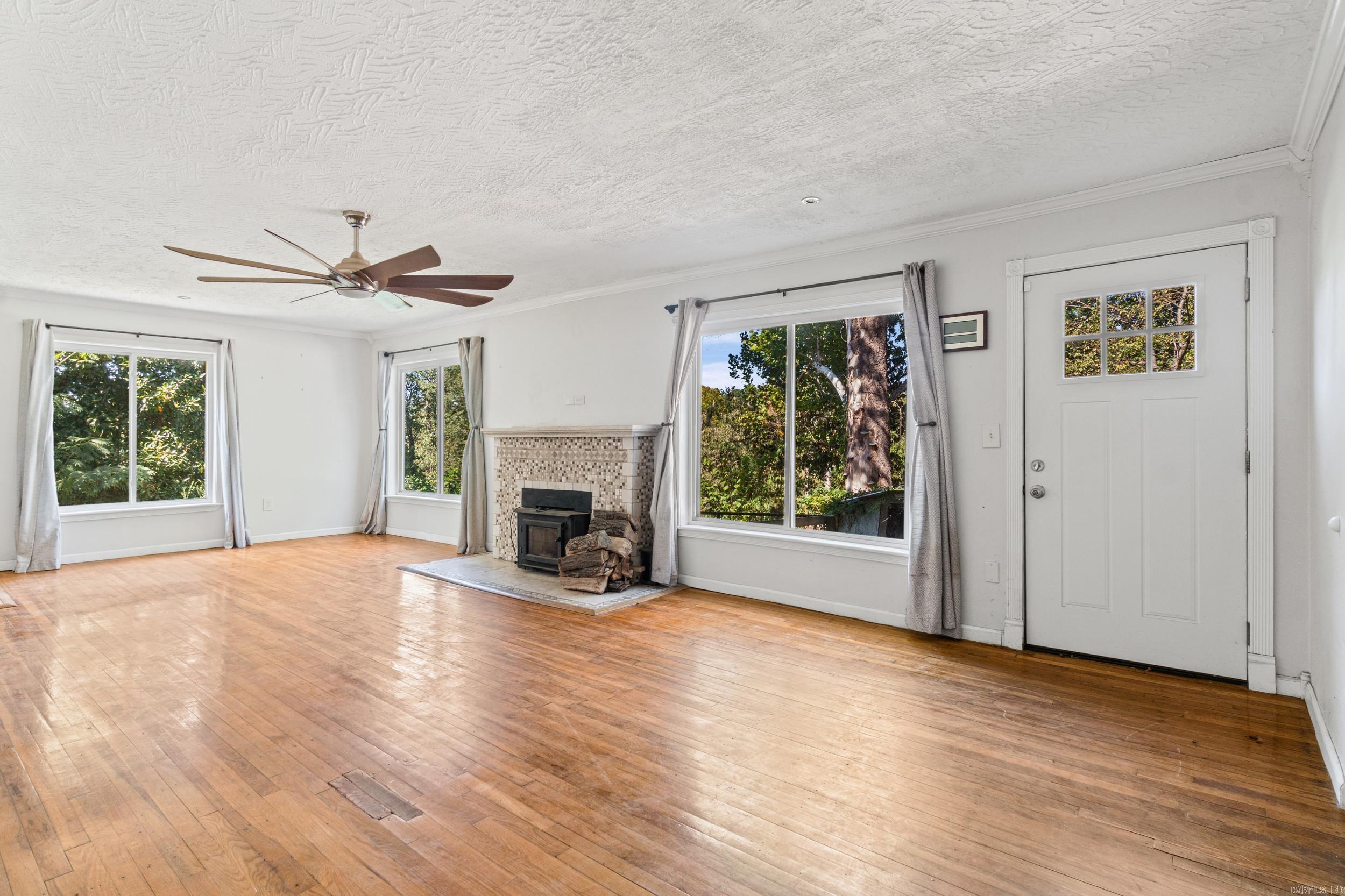 825 Evans Drive Property Photo 18