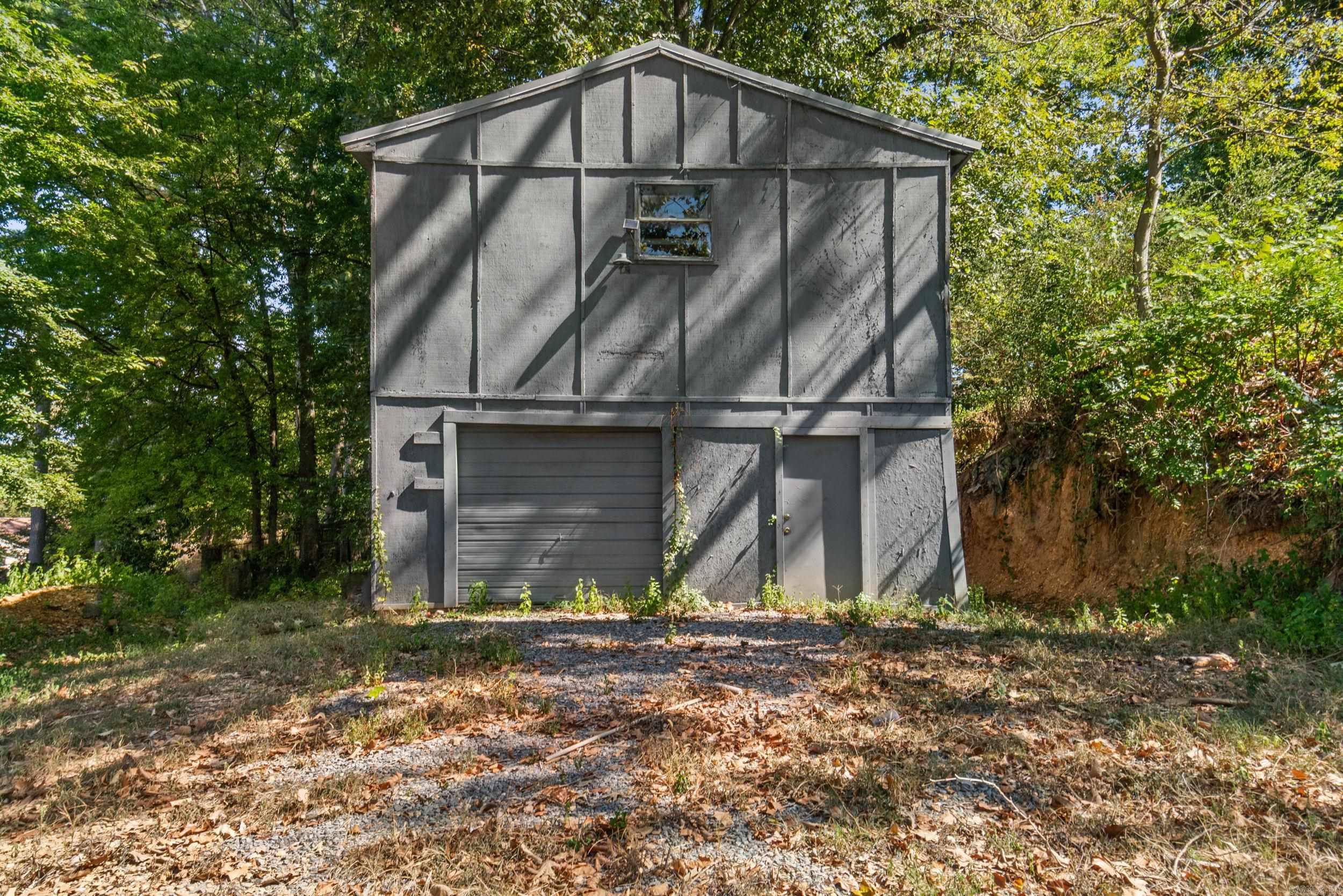 825 Evans Drive Property Photo 25