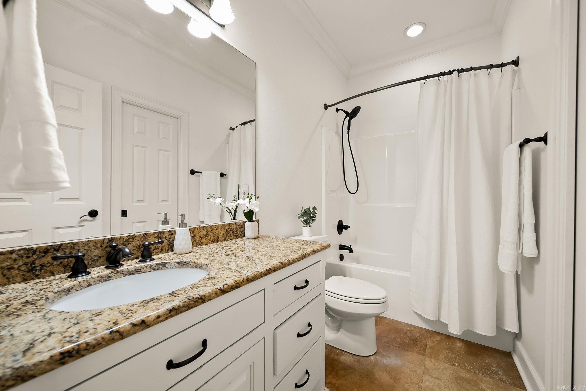 19220 Crystal Oaks Trail Property Photo 27
