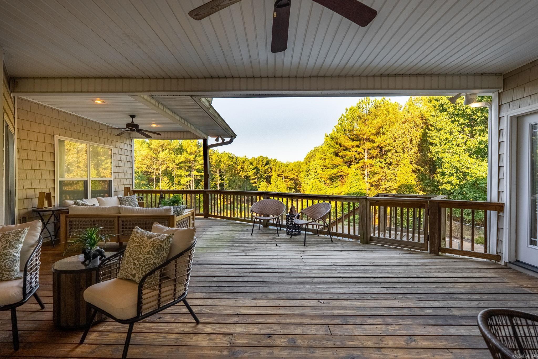19220 Crystal Oaks Trail Property Photo 40