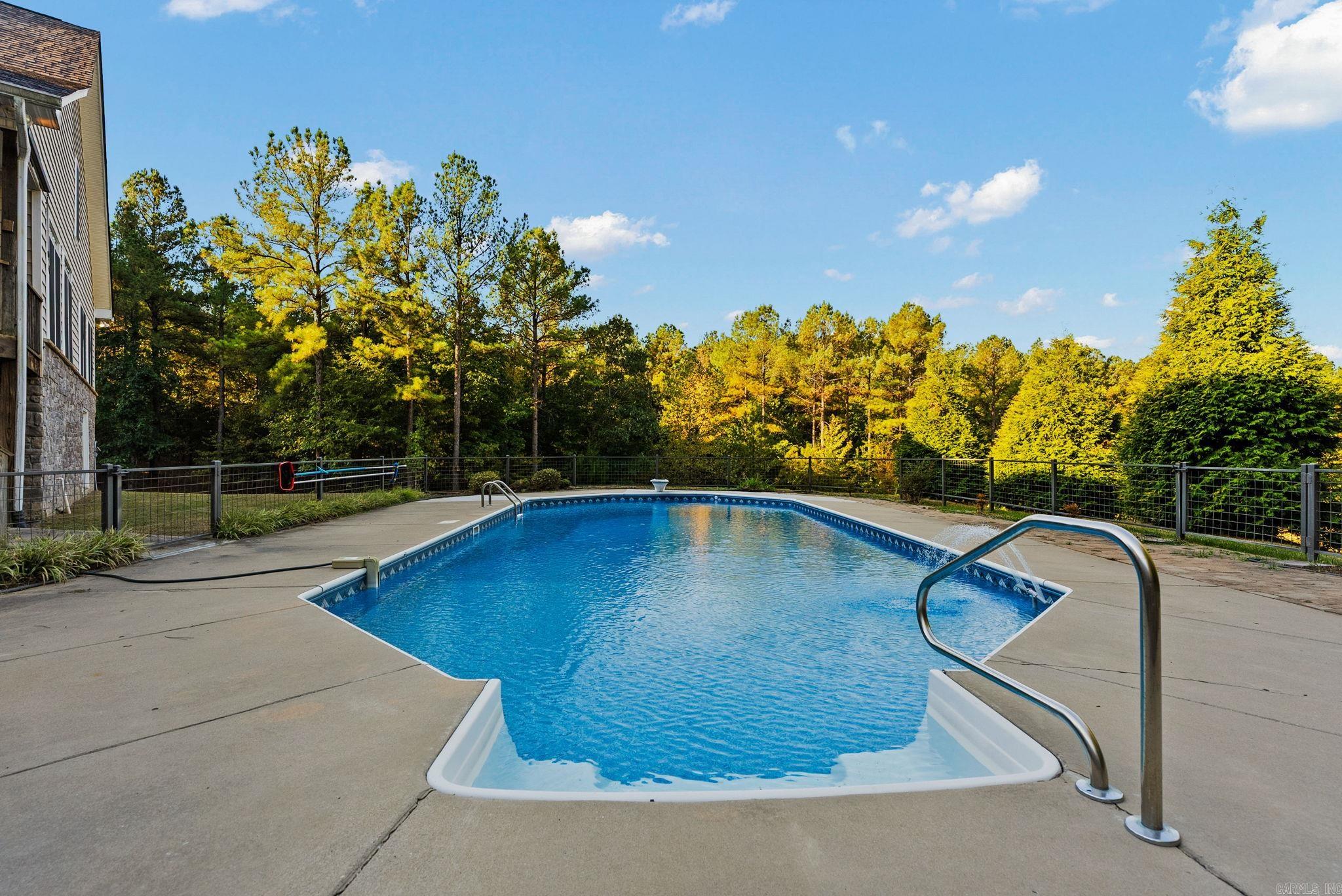 19220 Crystal Oaks Trail Property Photo 41