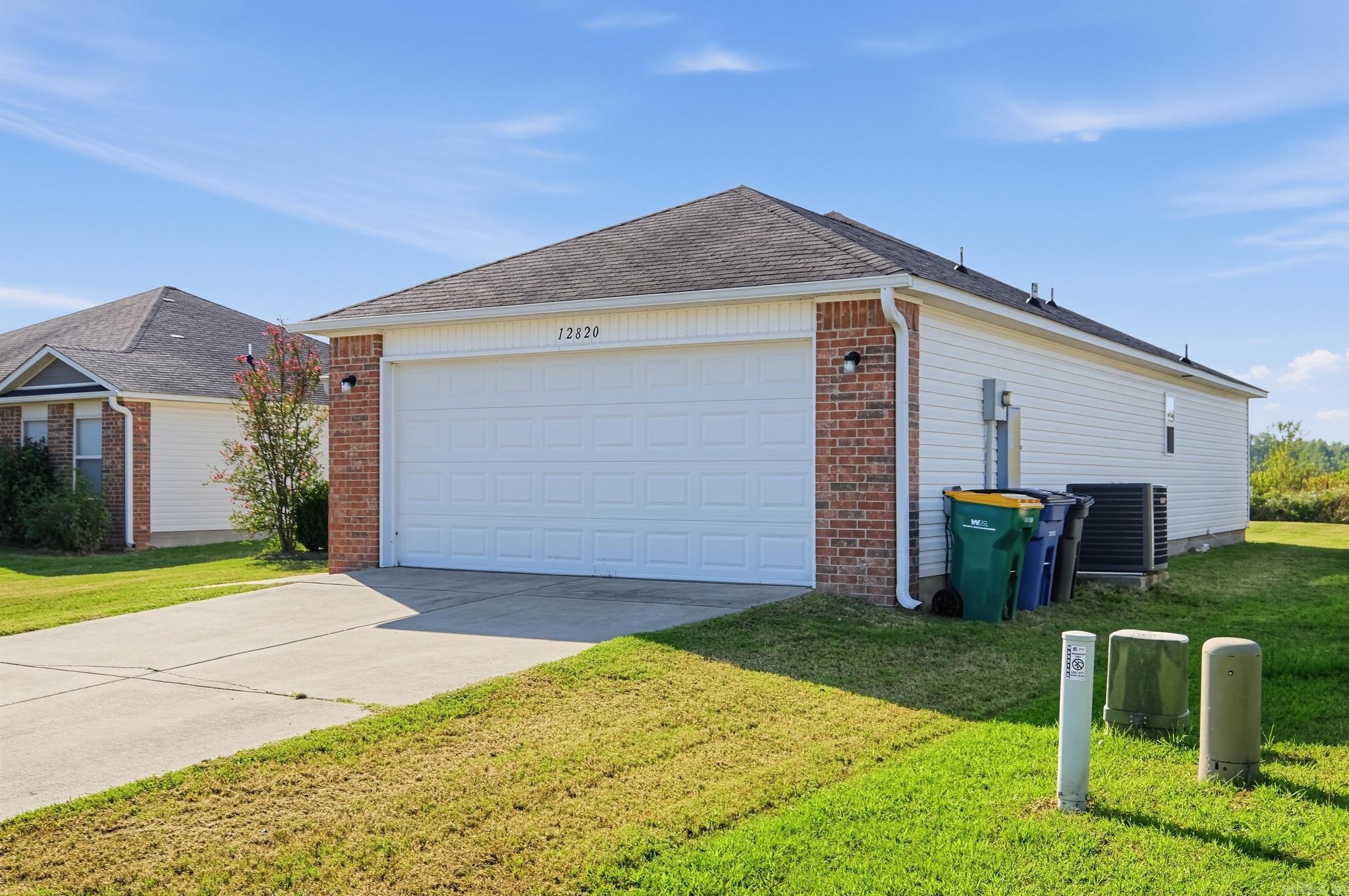 12820 Bell Flowers Drive Property Photo 17