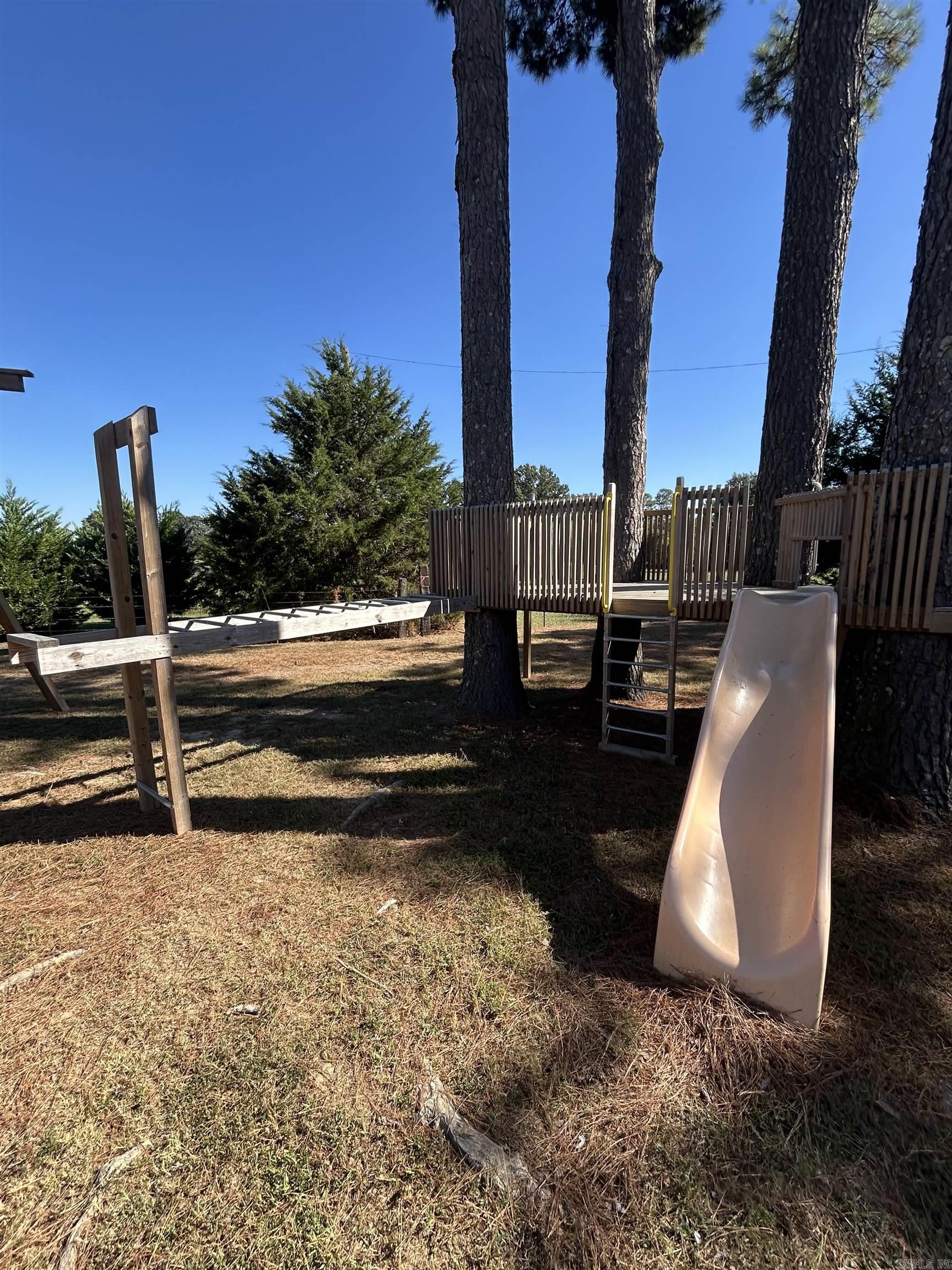 6416 N Highway 1 Property Photo 10