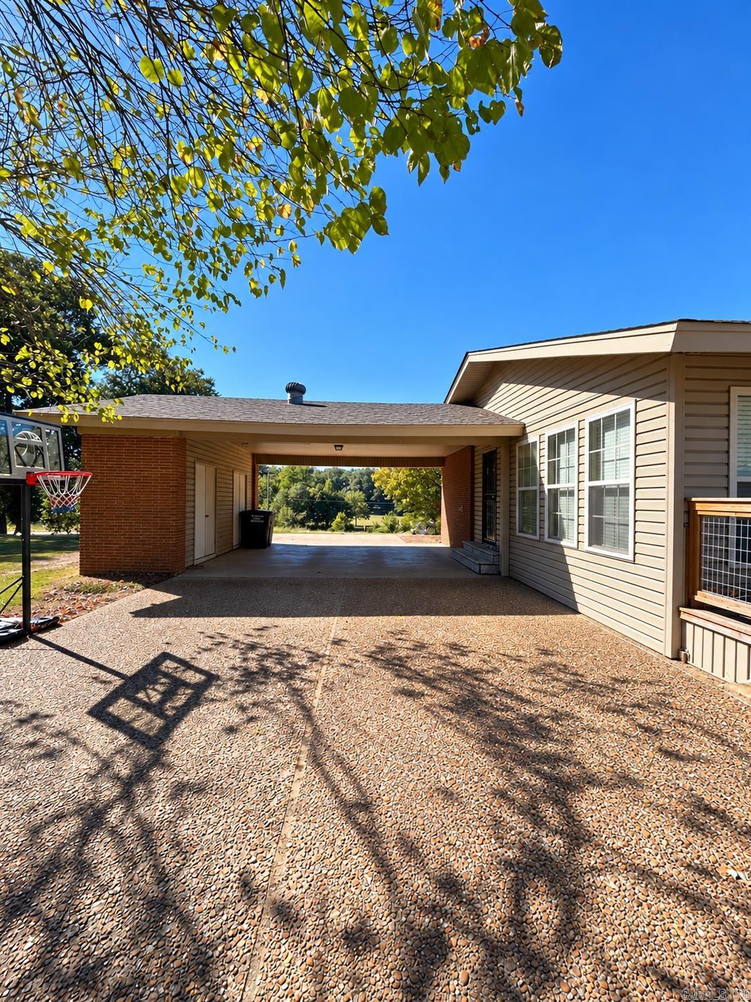 6416 N Highway 1 Property Photo 16