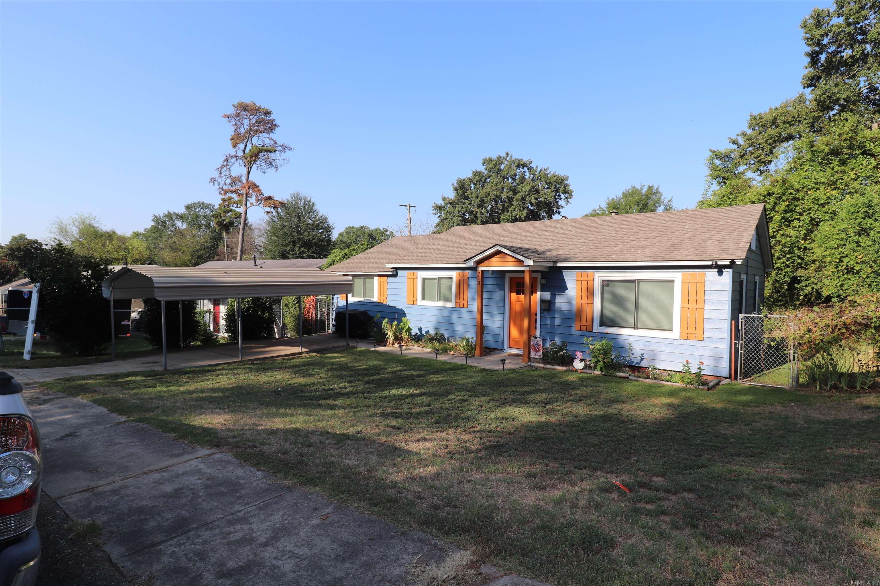 710 Dalewood Property Photo 2
