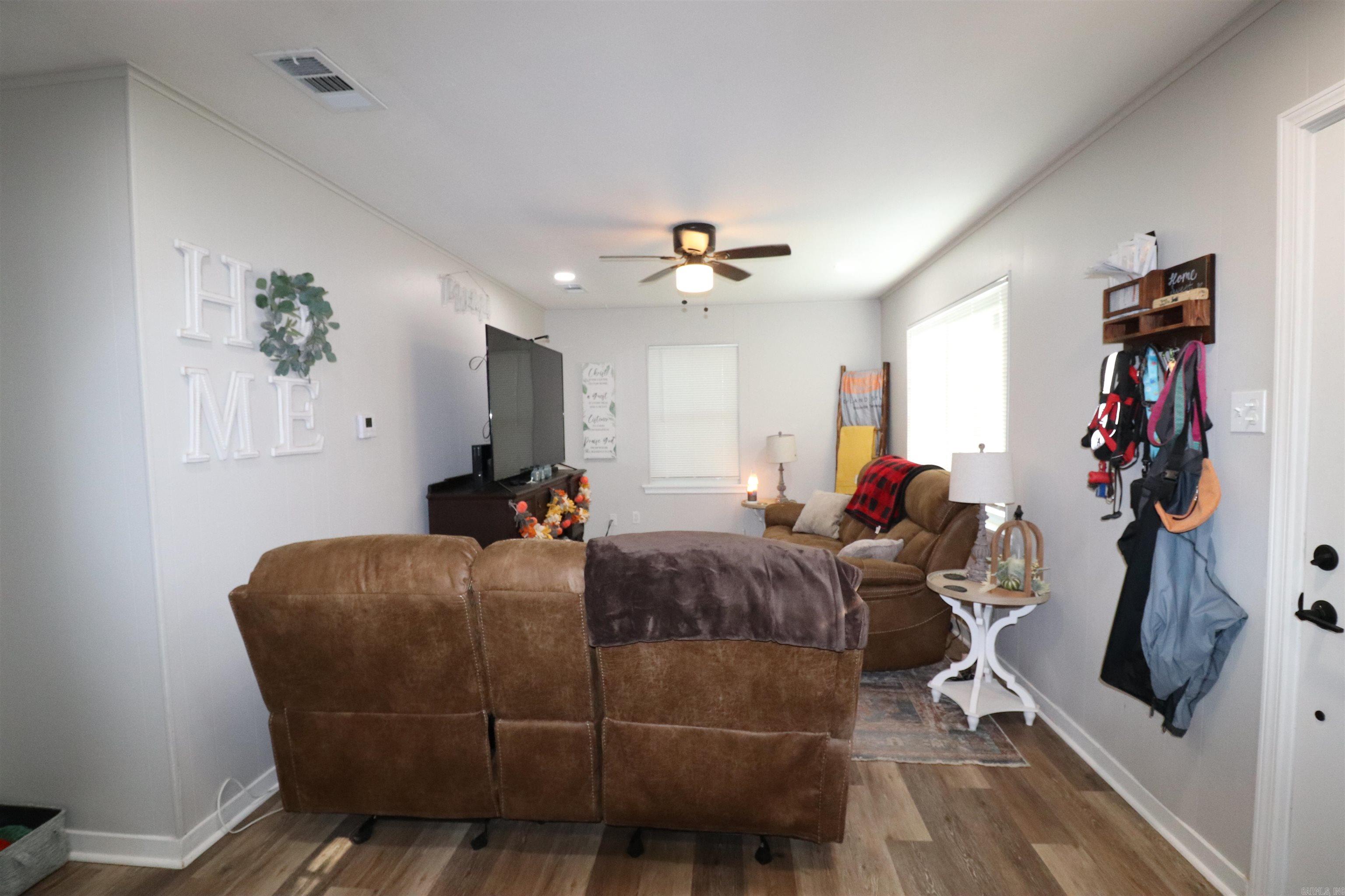710 Dalewood Property Photo 8