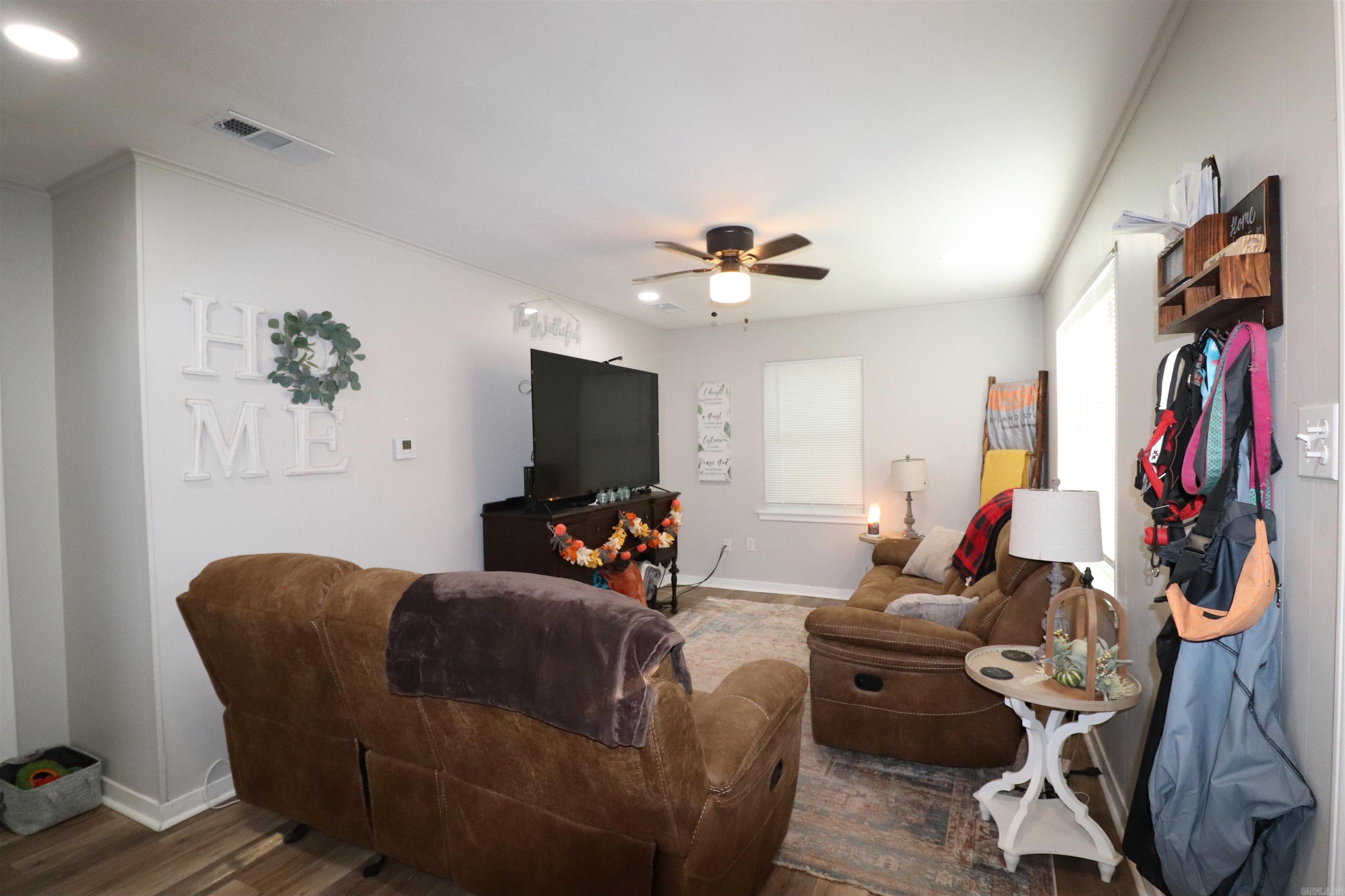 710 Dalewood Property Photo 9
