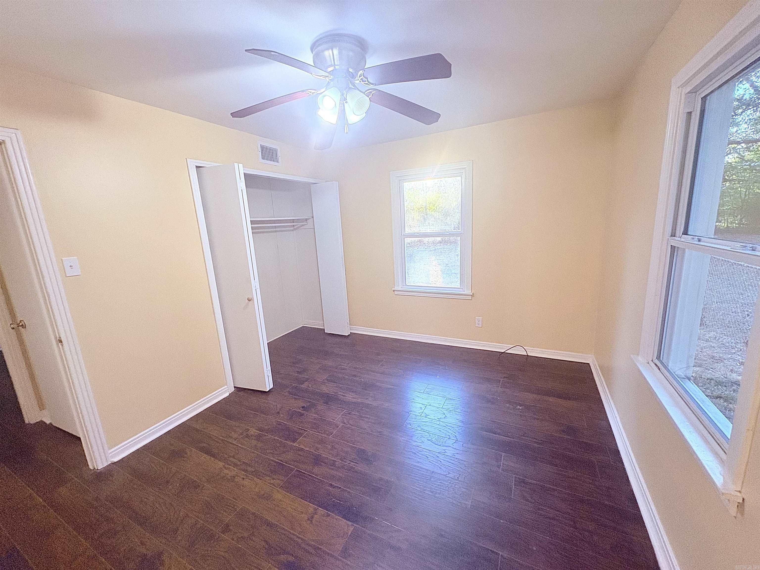 4719 West Street Property Photo 7