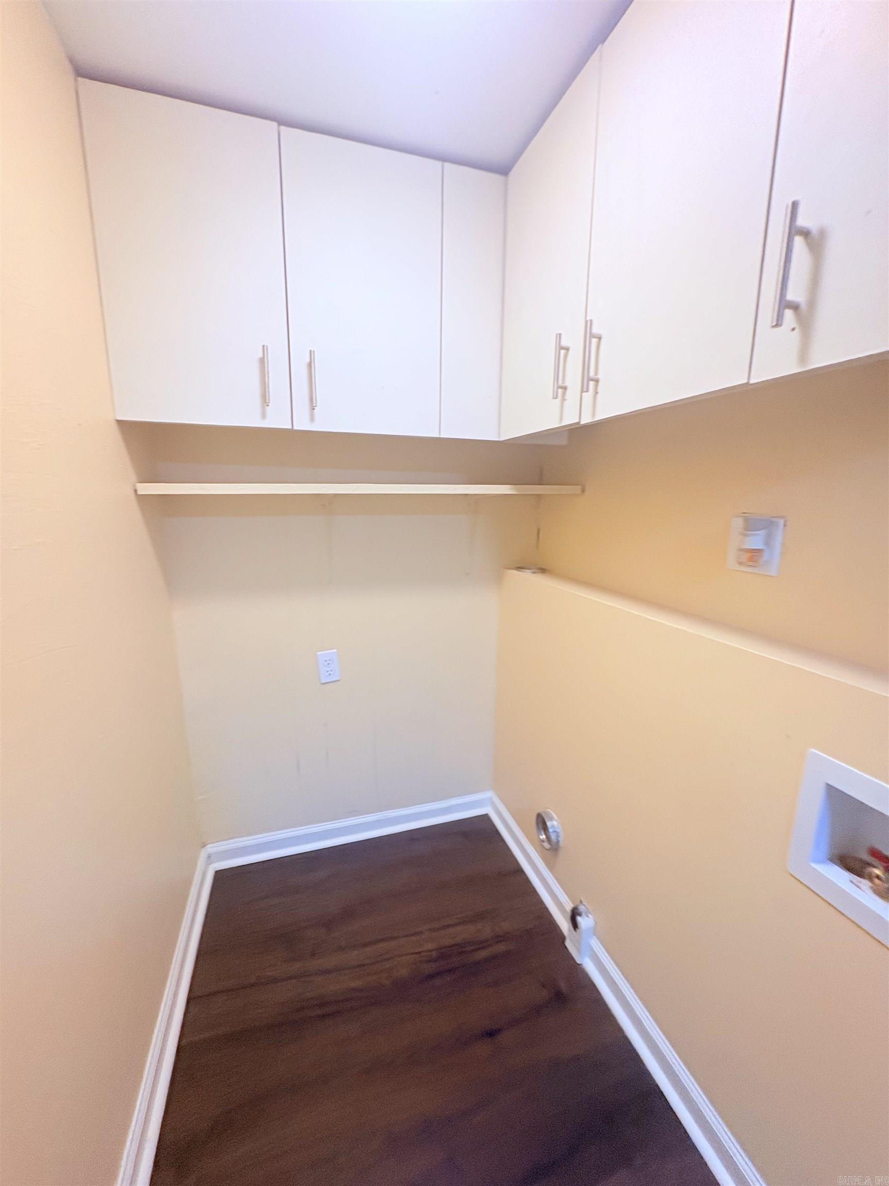 4719 West Street Property Photo 9