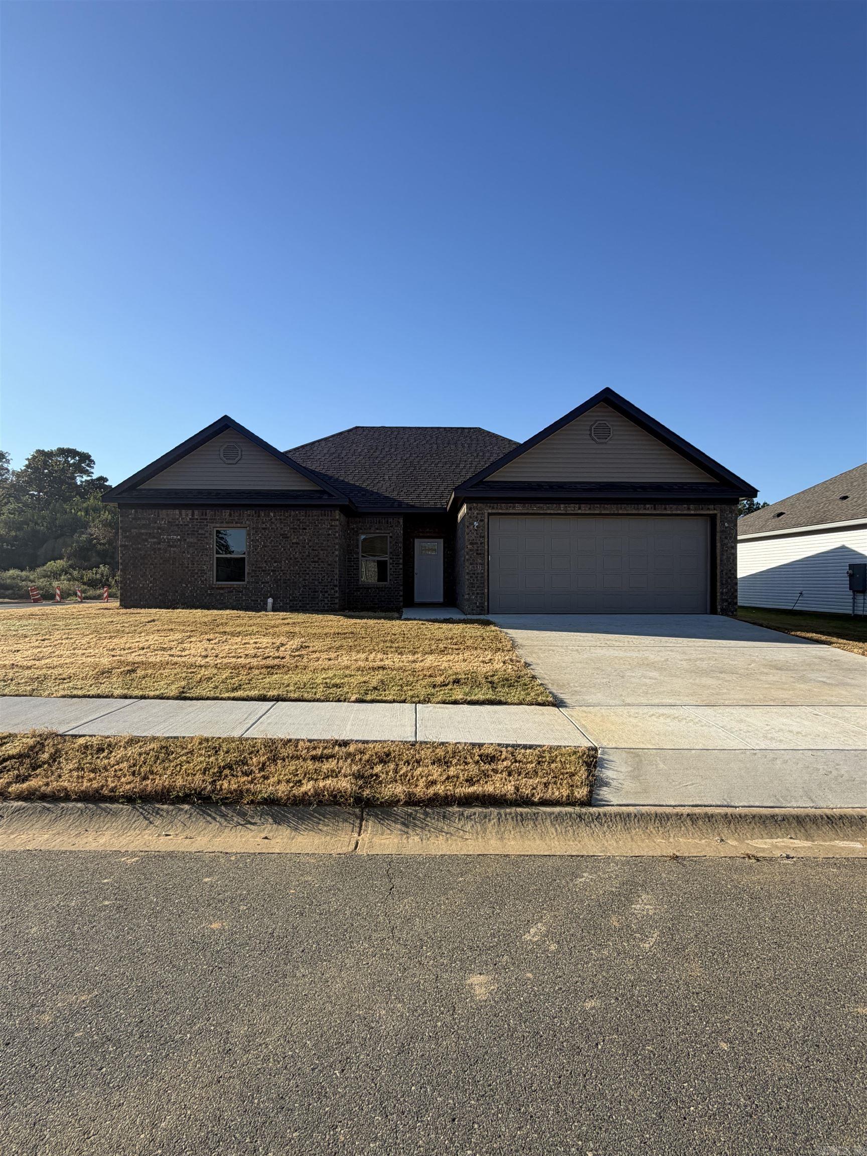 6566 Amalie Drive Property Photo 1