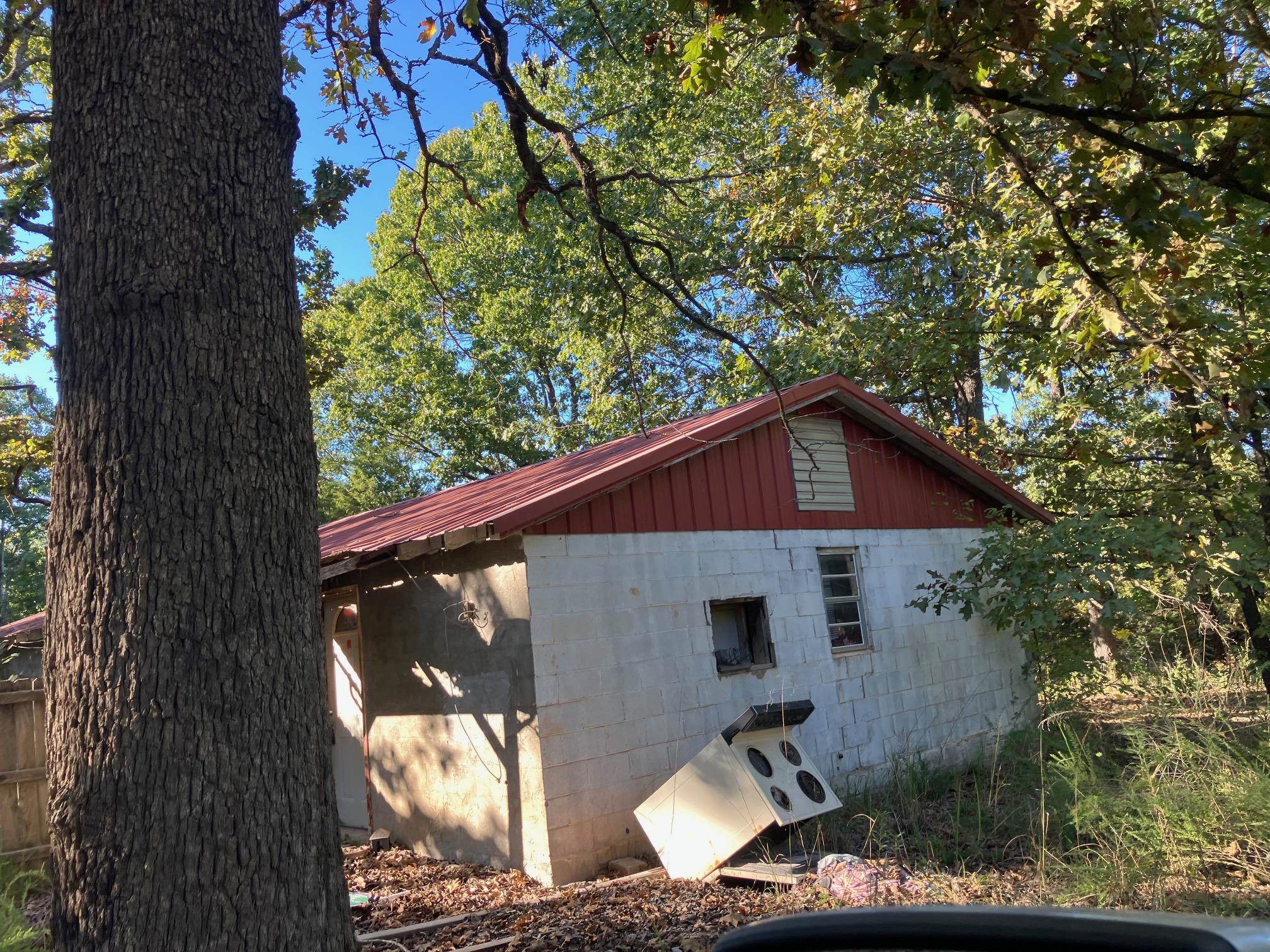 7772 Nine Mile Ridge Road Property Photo 1