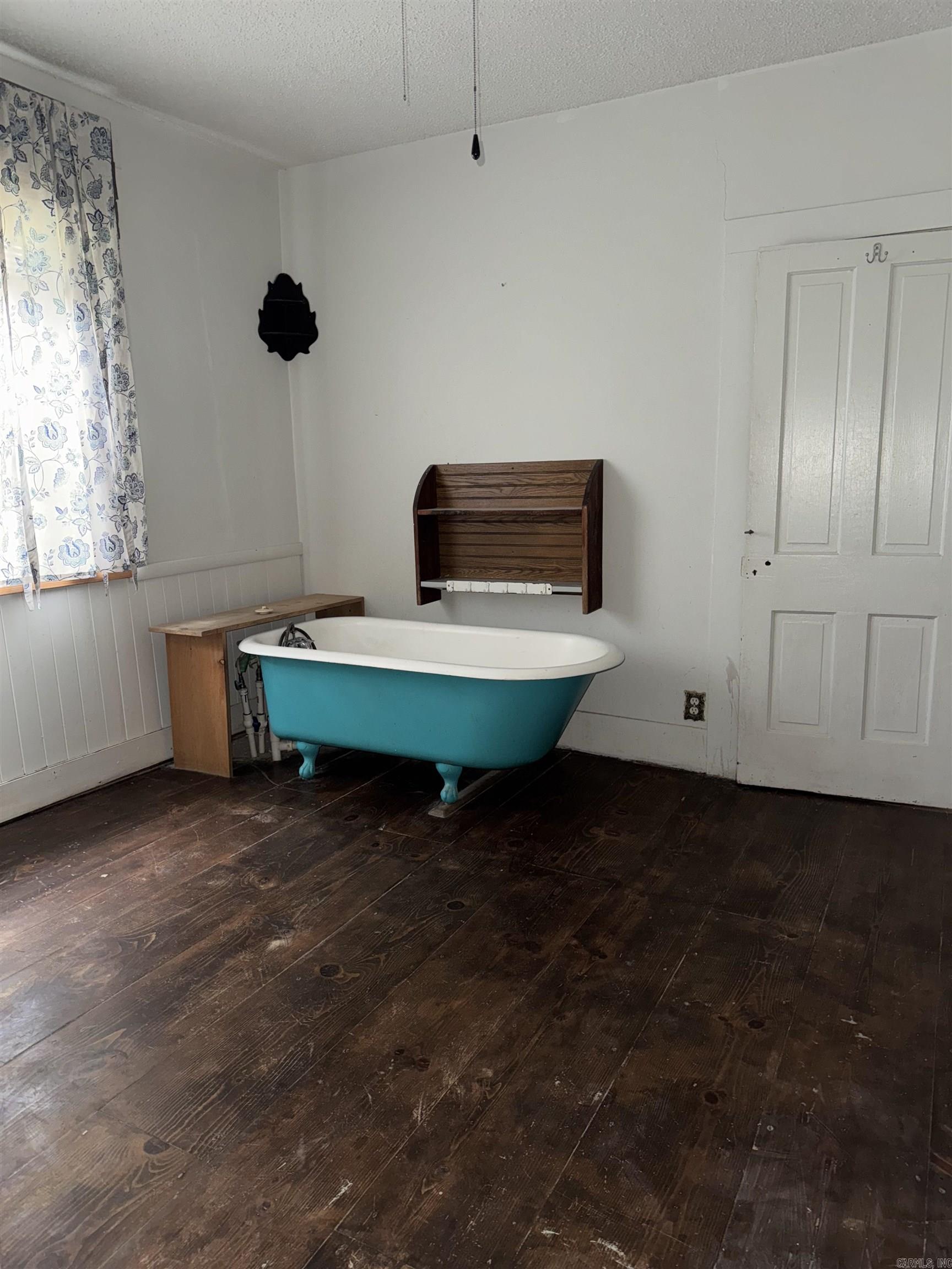 184 Plugge Property Photo 11