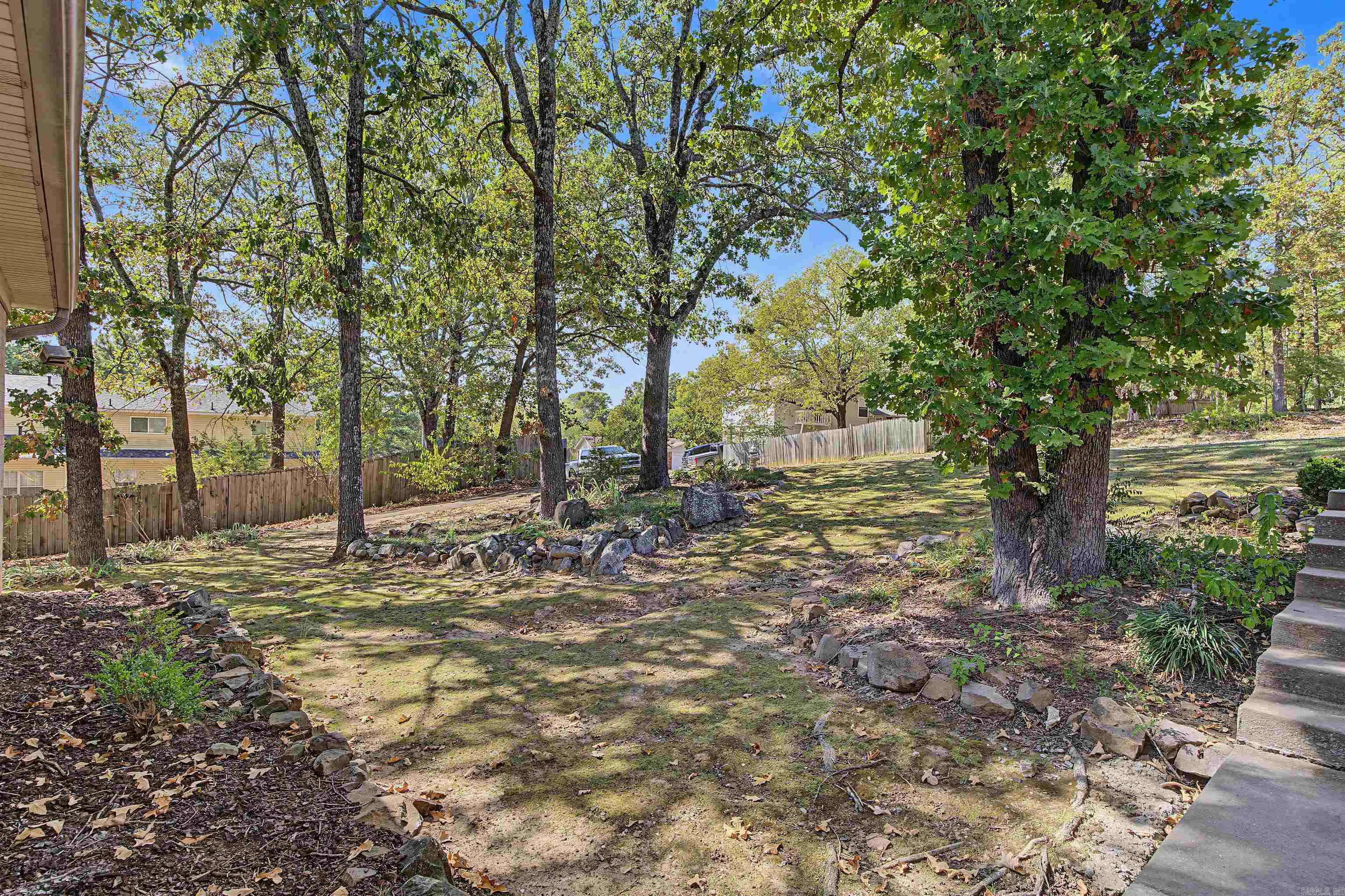 6 Hightrail Dr Property Photo 24