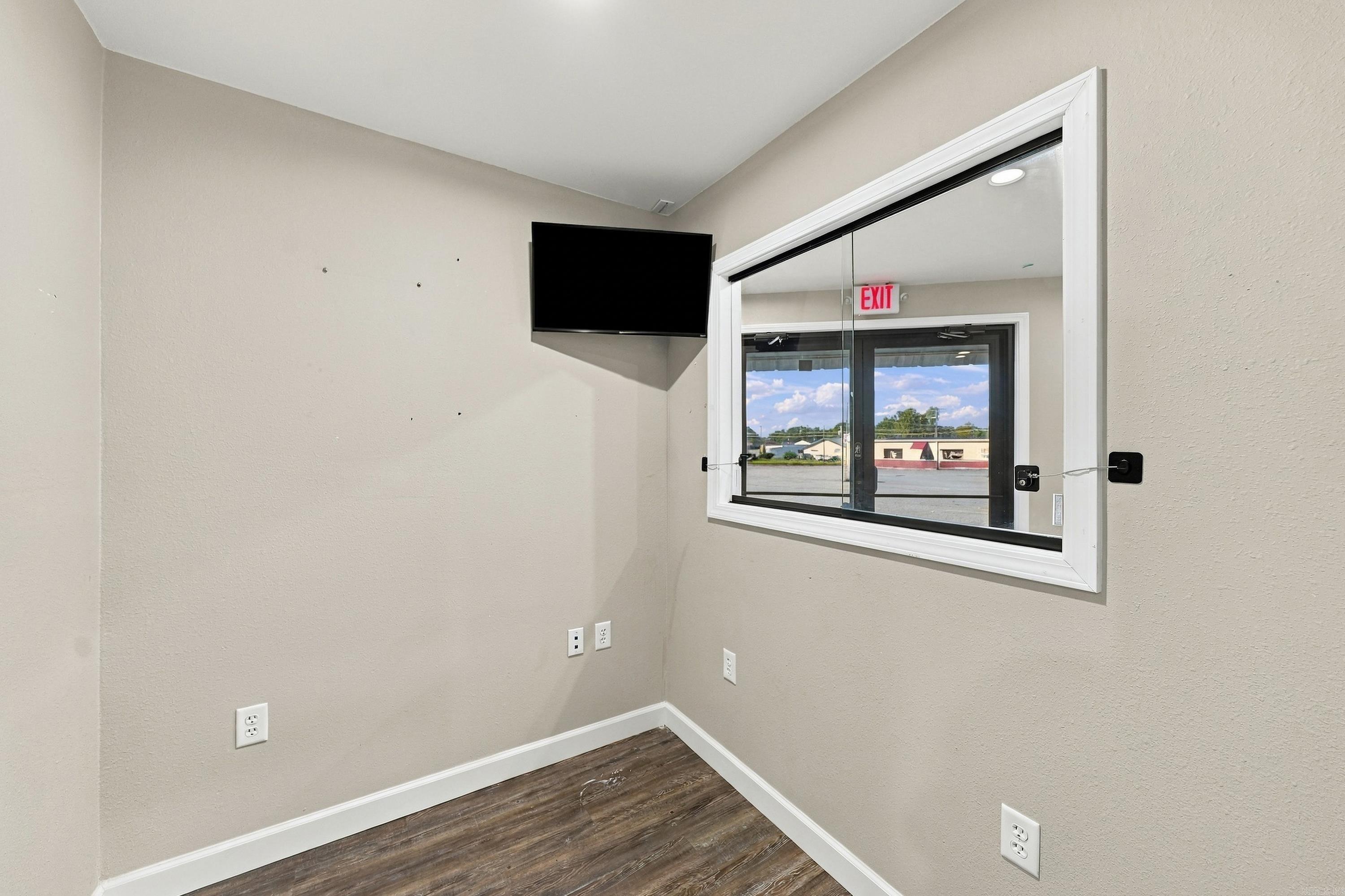 19 Business Park Drive Property Photo 7