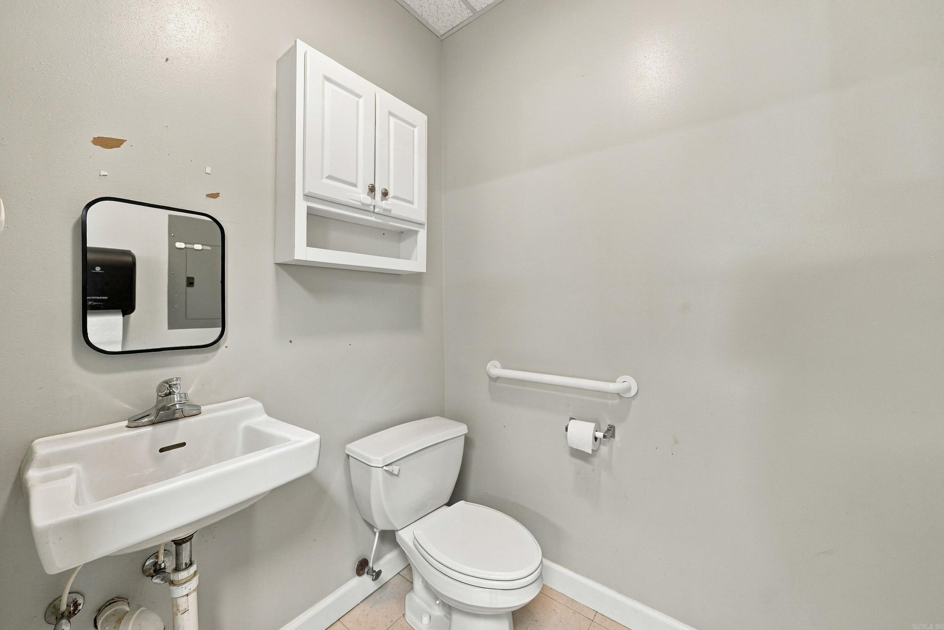 19 Business Park Drive Property Photo 11