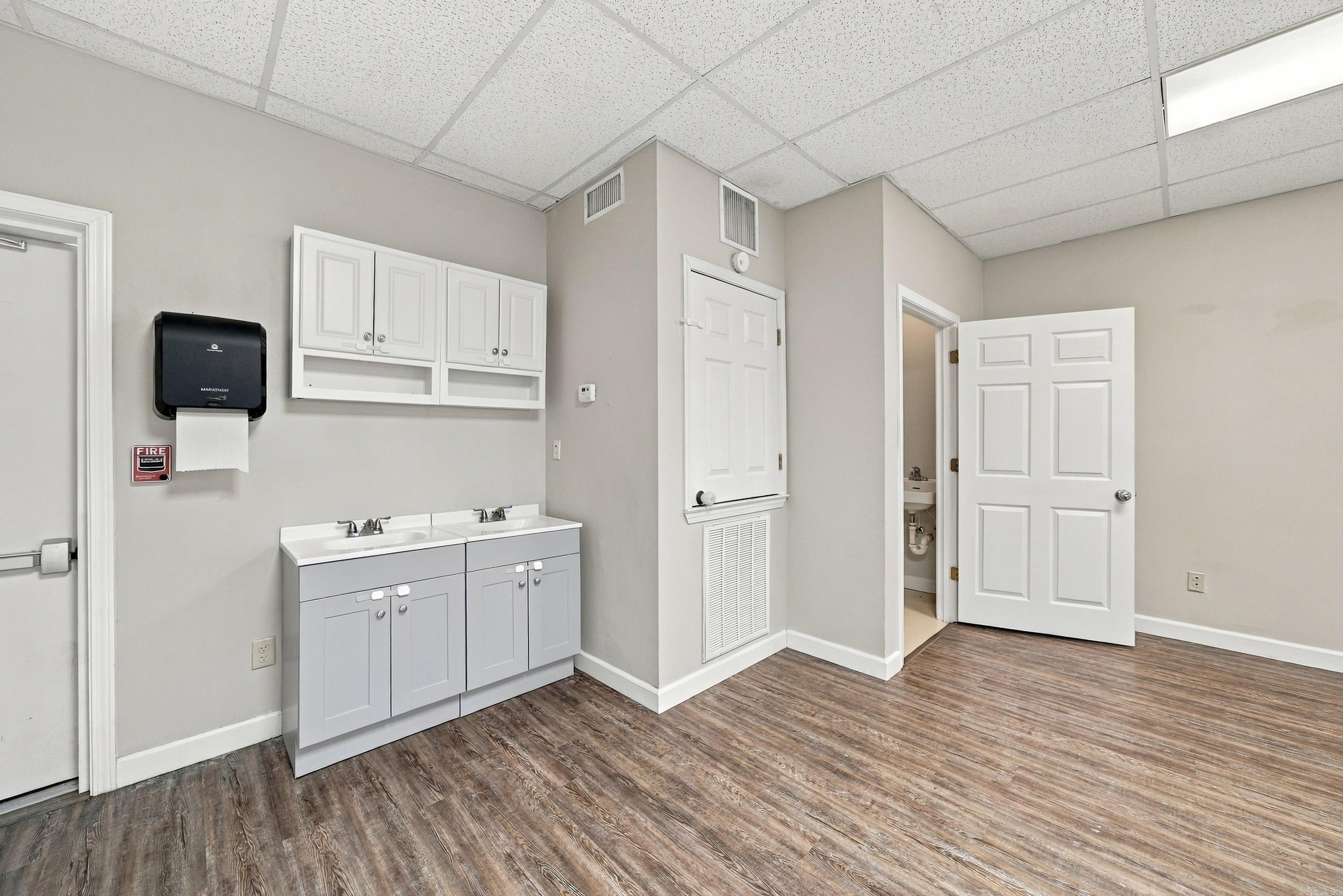 19 Business Park Drive Property Photo 21