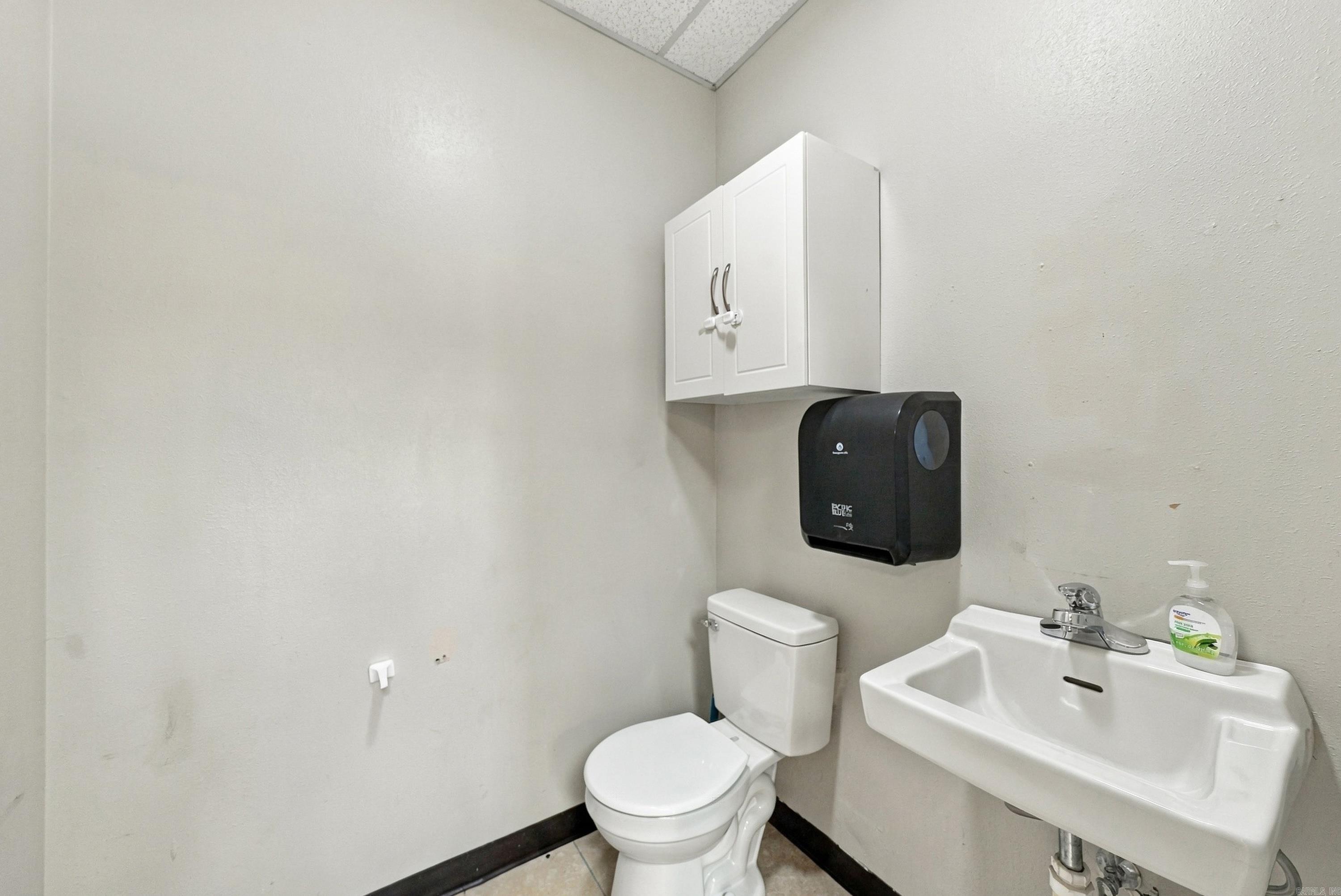 19 Business Park Drive Property Photo 32