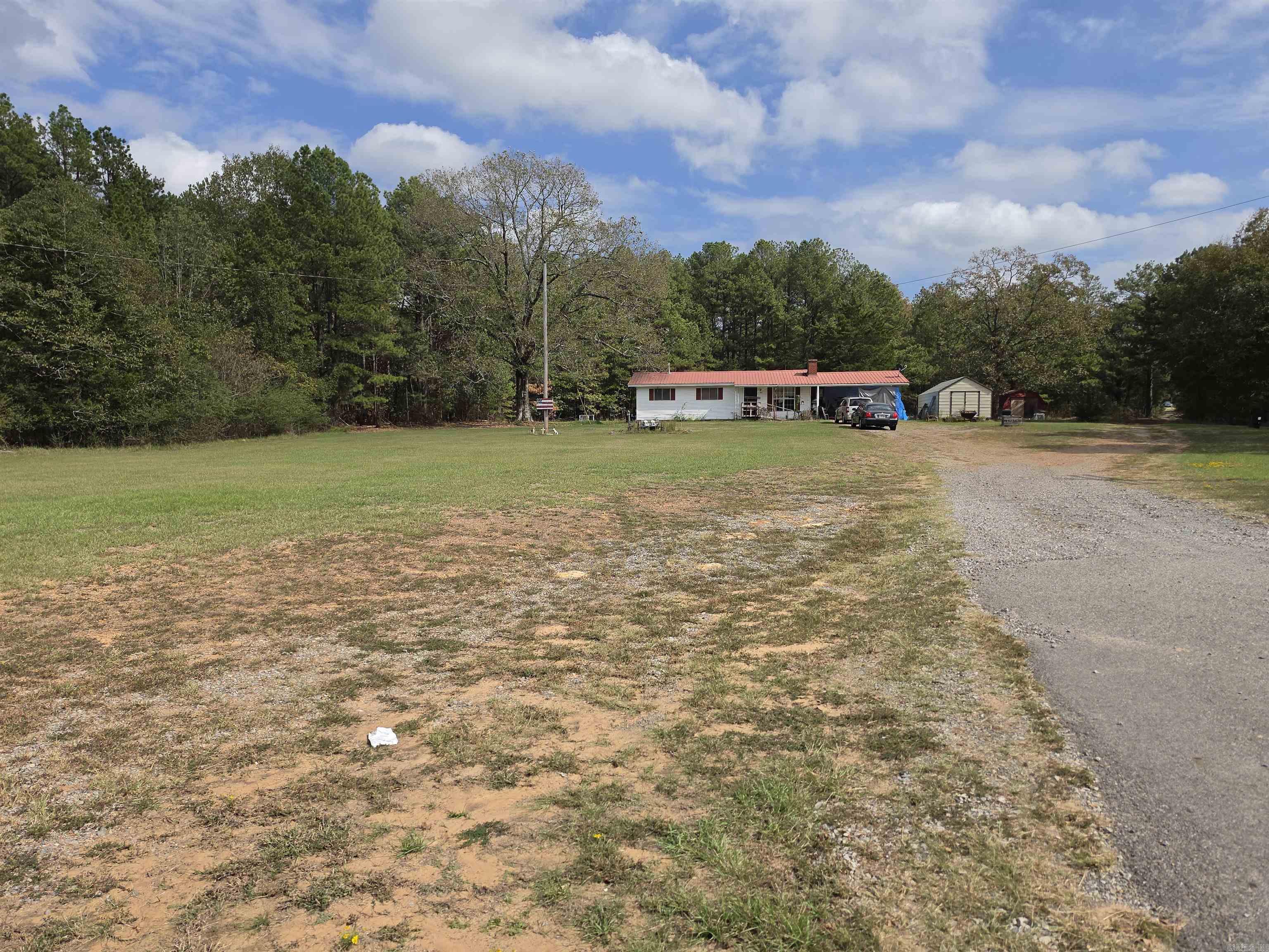2412 Hwy 16 Property Photo 1