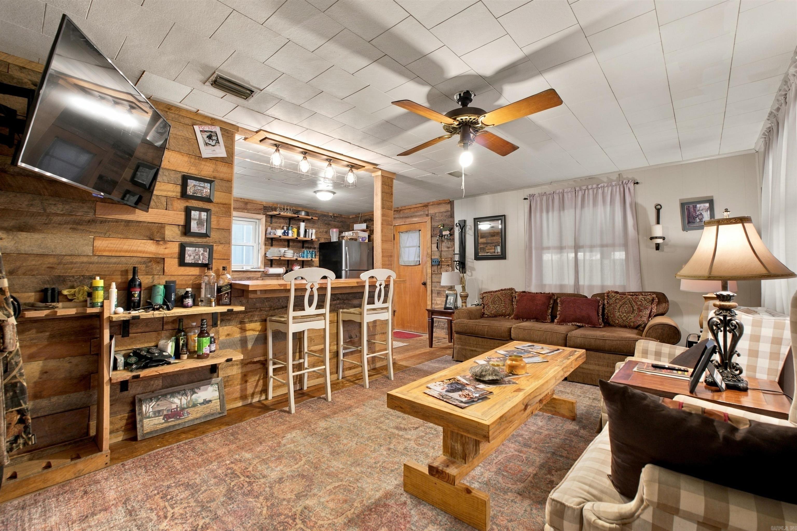 147 4th Street Property Photo 2