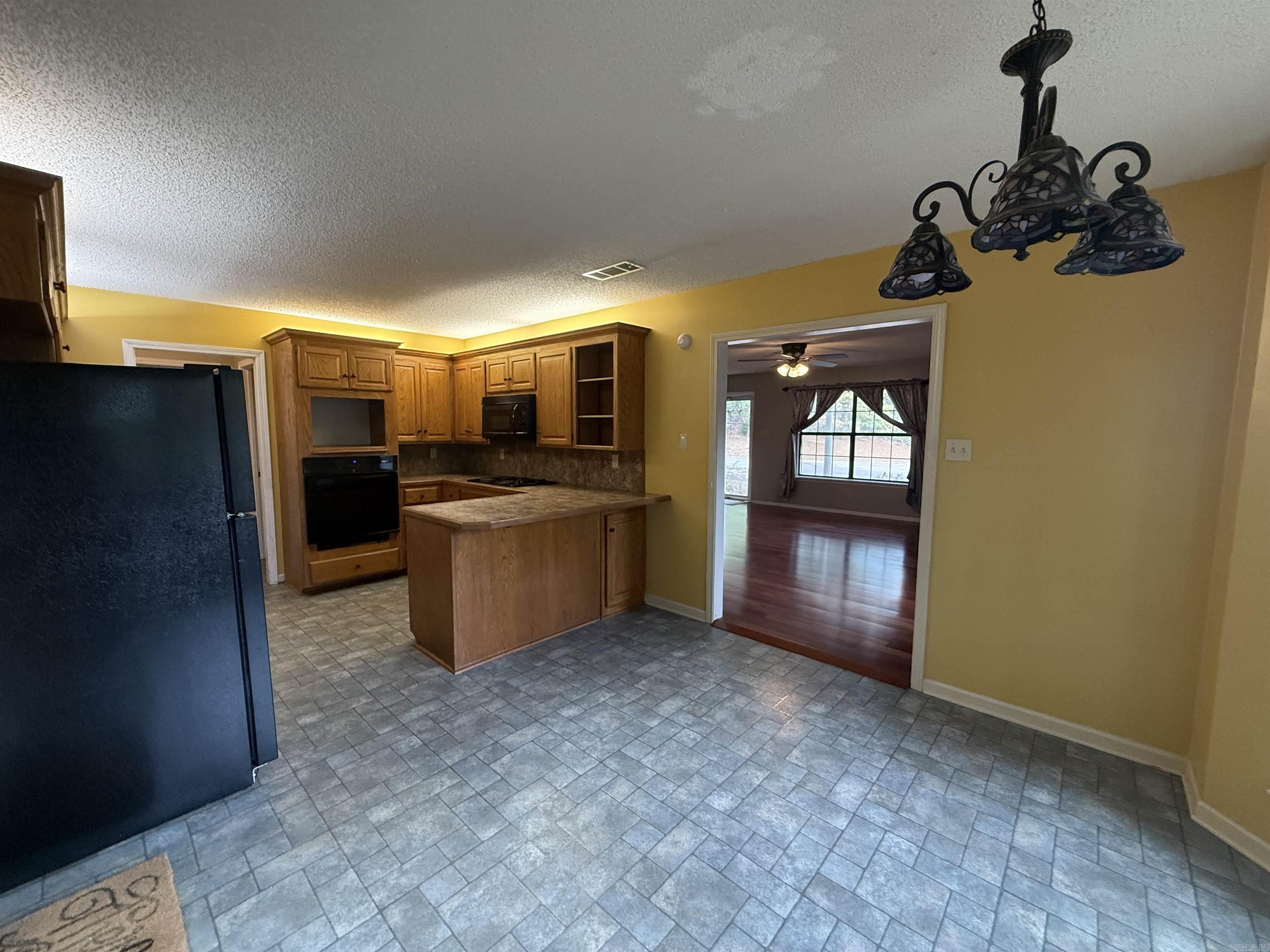 2611 Timbermist Drive Property Photo 7