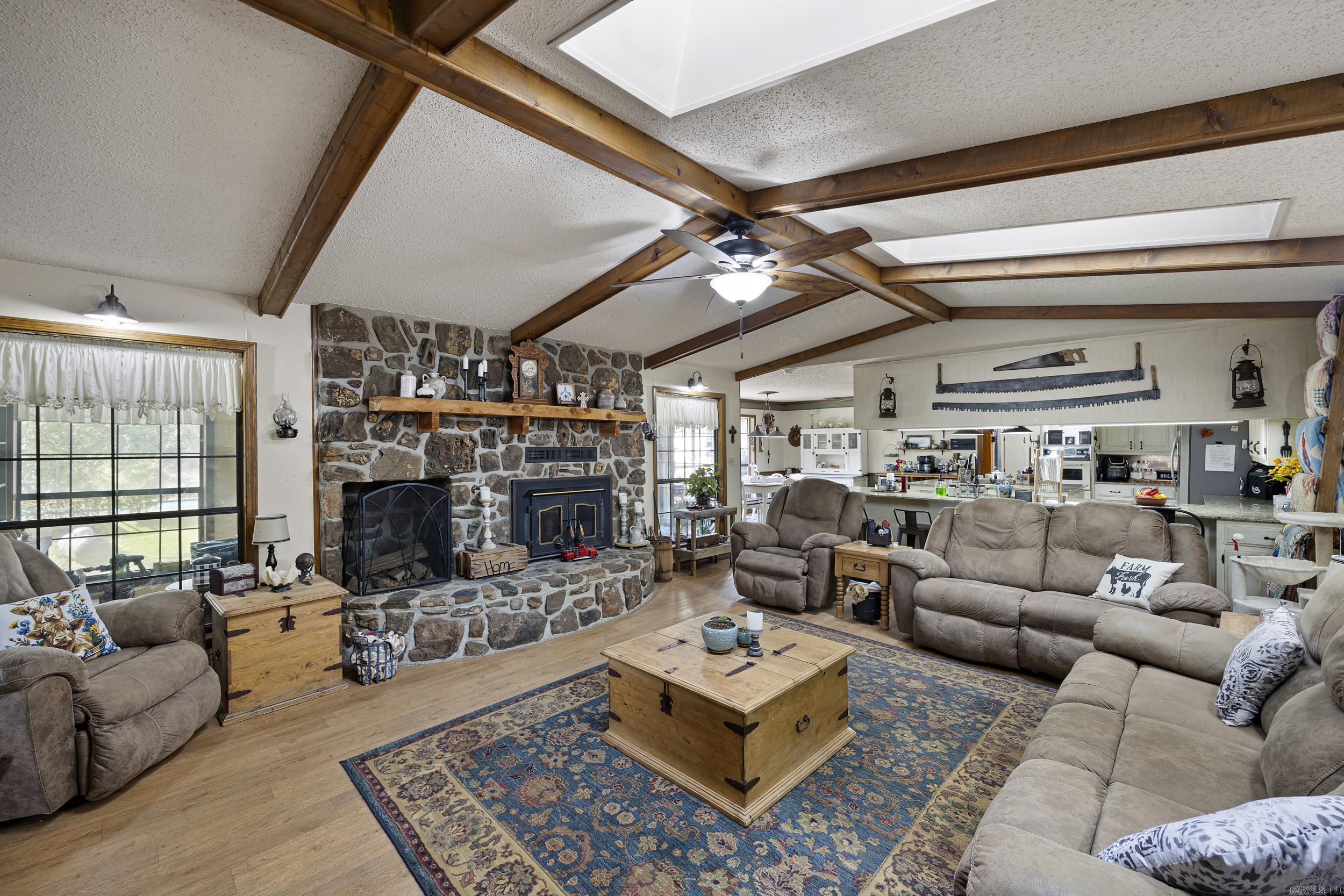 143 Ridgeview Lane Property Photo 4
