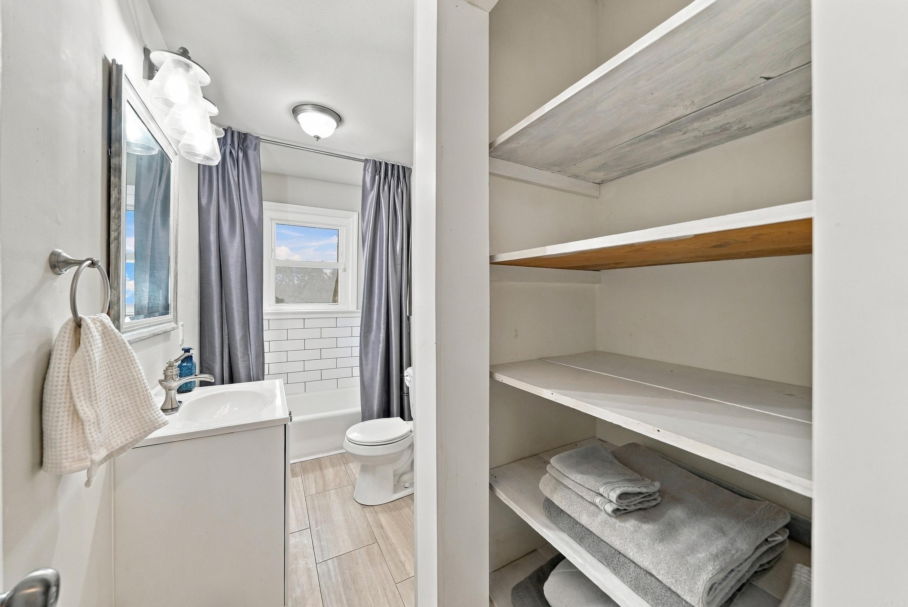 1106 W Sevier St Property Photo 11